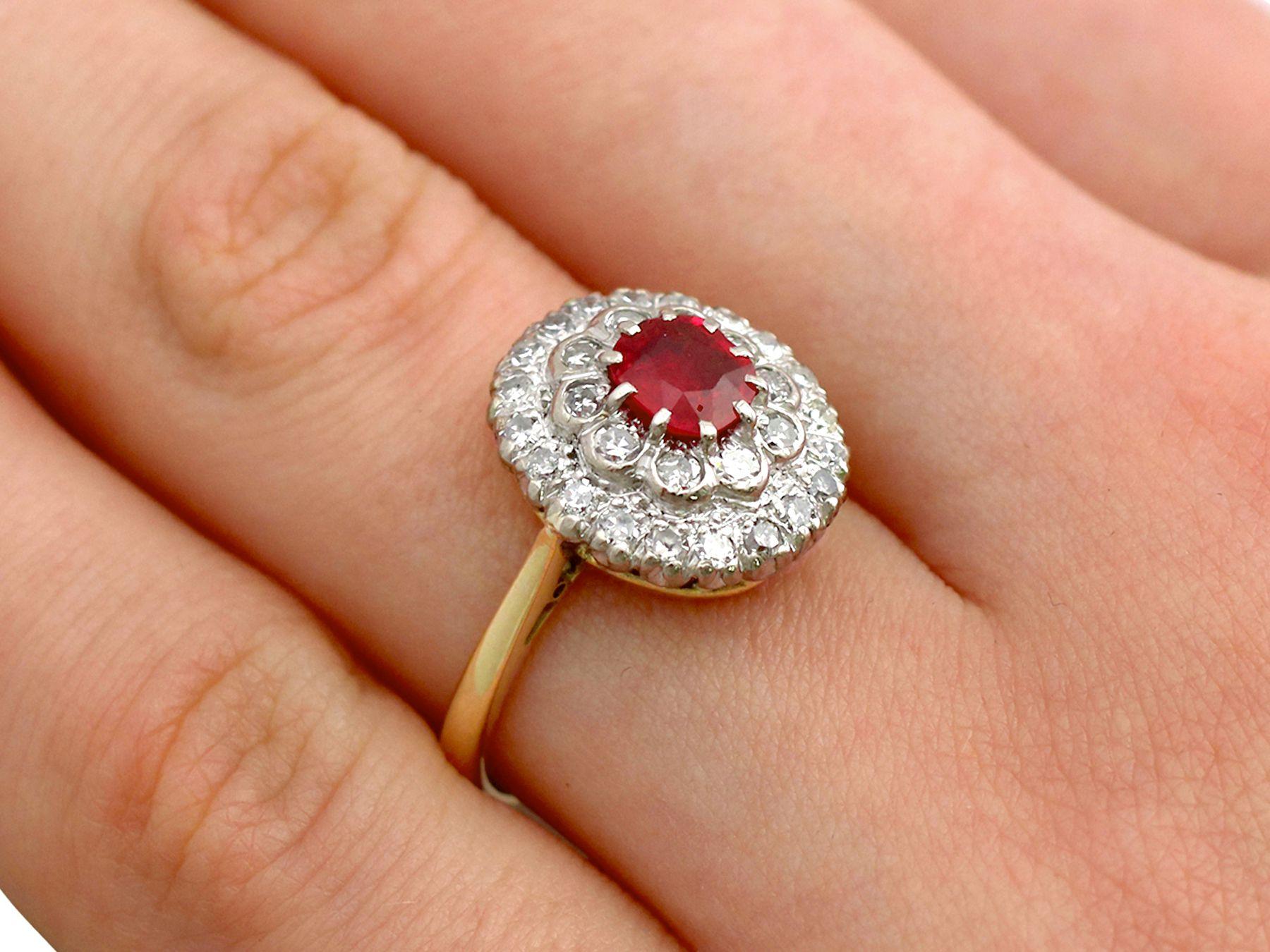 Anillo en racimo de rubí birmano certificado de 0,92 quilates y diamante de 0,51 quilates en venta 3