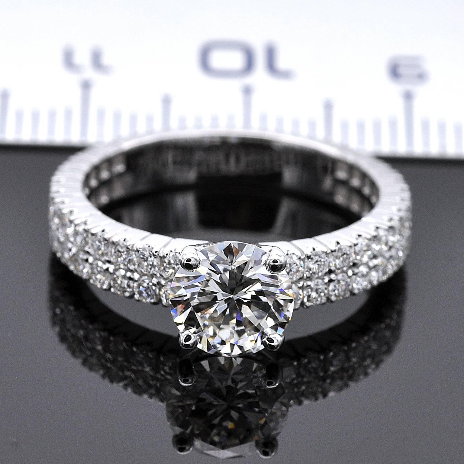 solitaire brilliant cut diamond