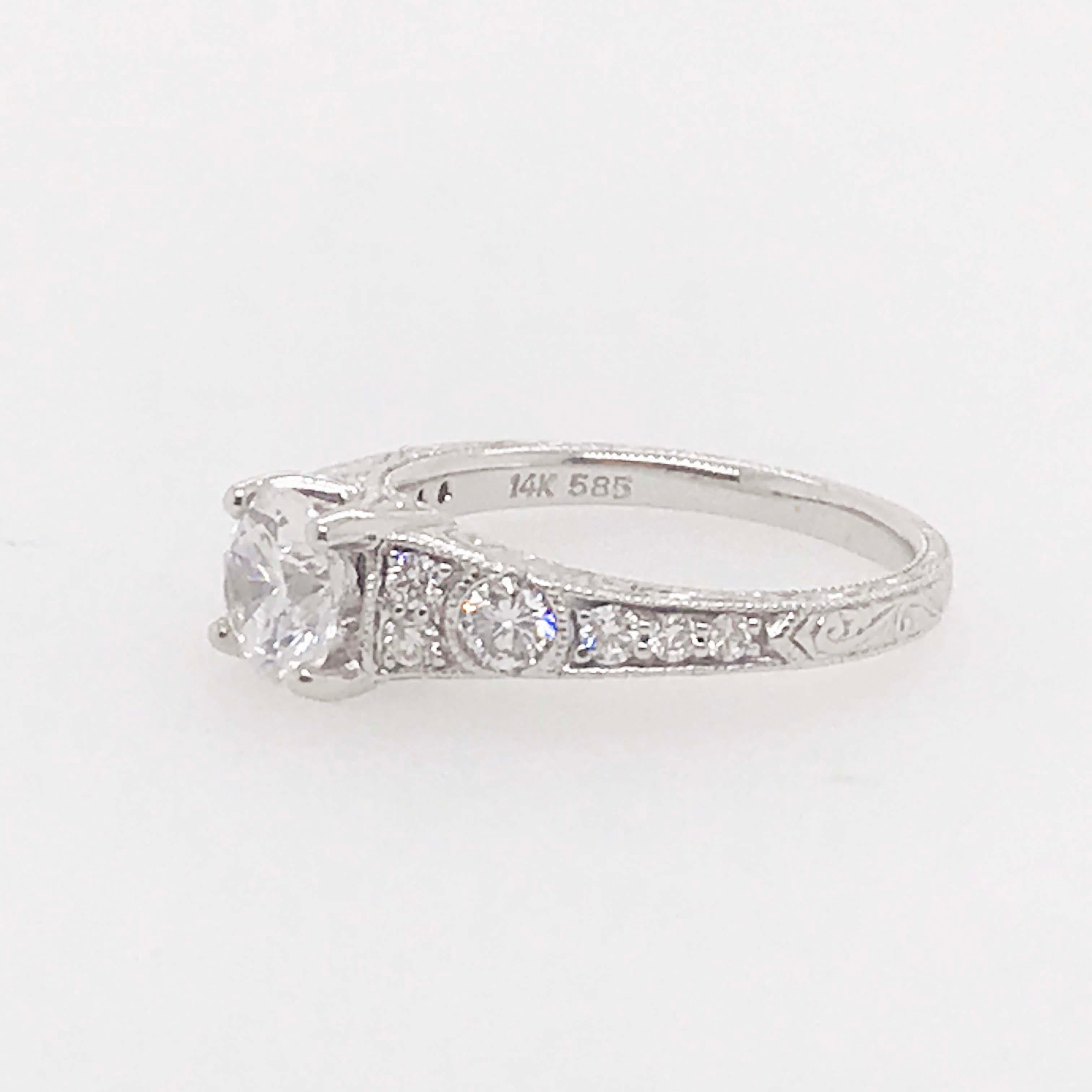 Certified 1 Carat Diamond Vintage Style Ring and Antique Hand Engraving For Sale 2