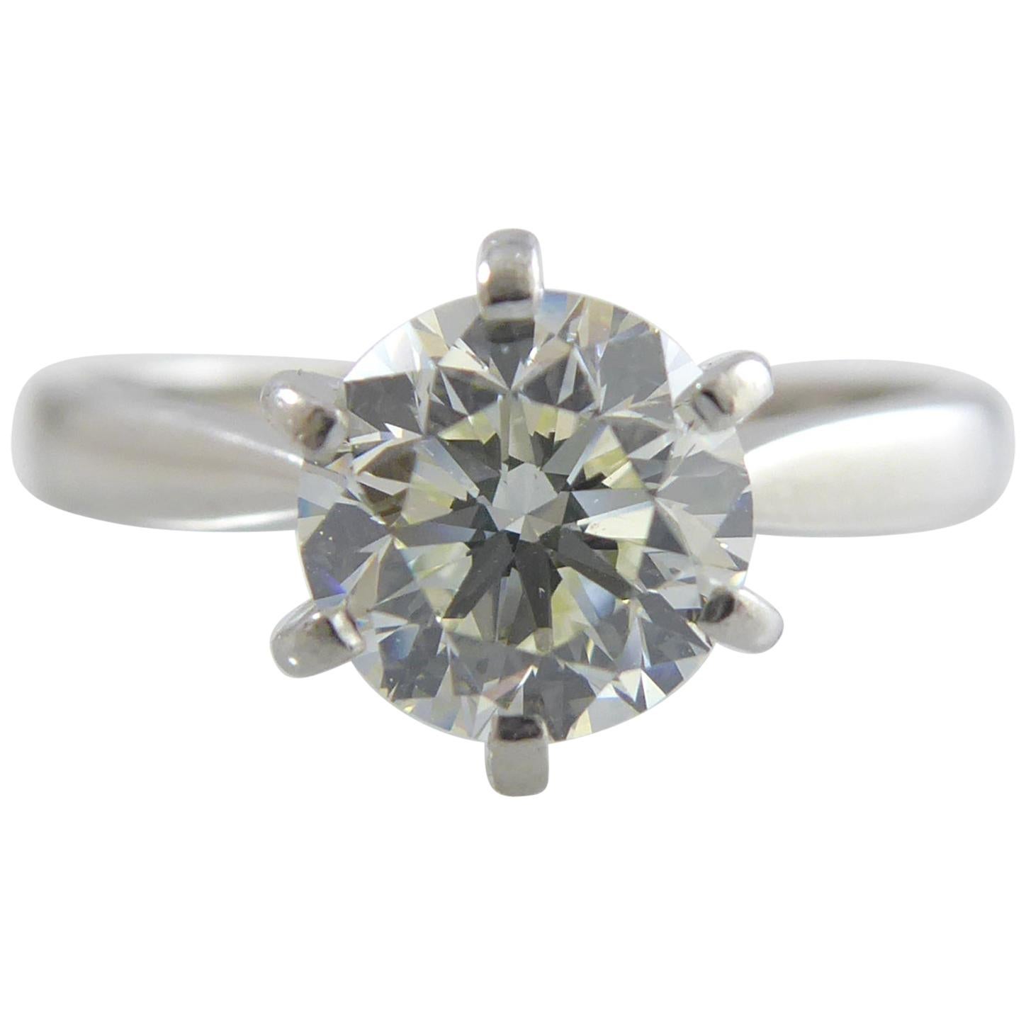 Certified 1.0 Carat Diamond Solitaire Ring, Platinum Setting and Band