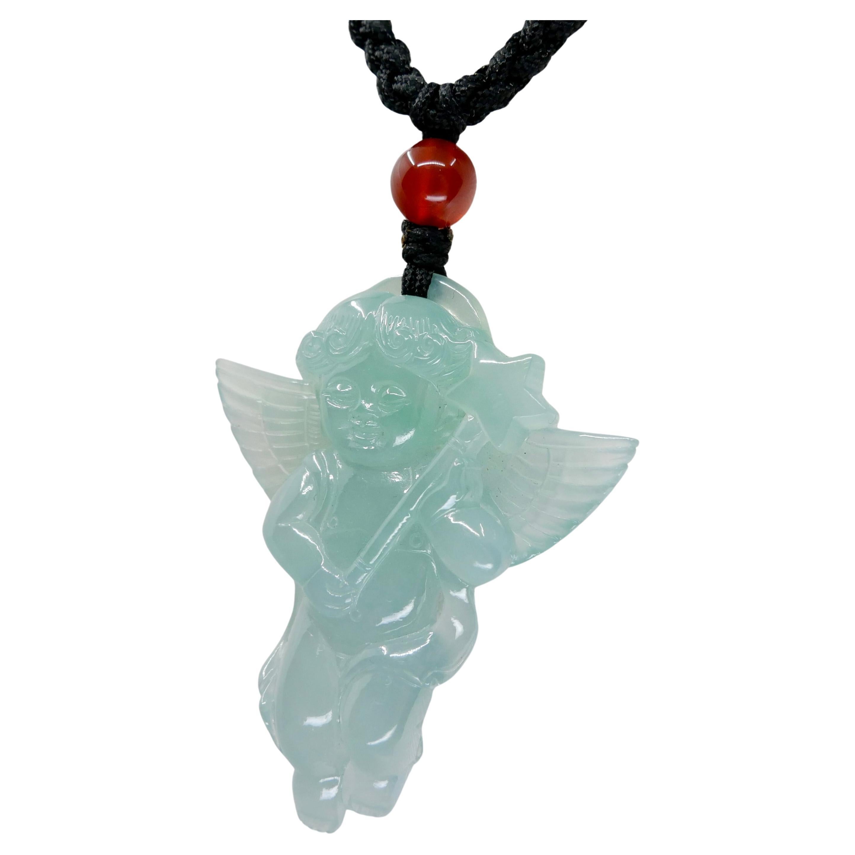 Collier pendentif ange en jade vert glacé naturel 100 carats et agate certifiée. XXL.