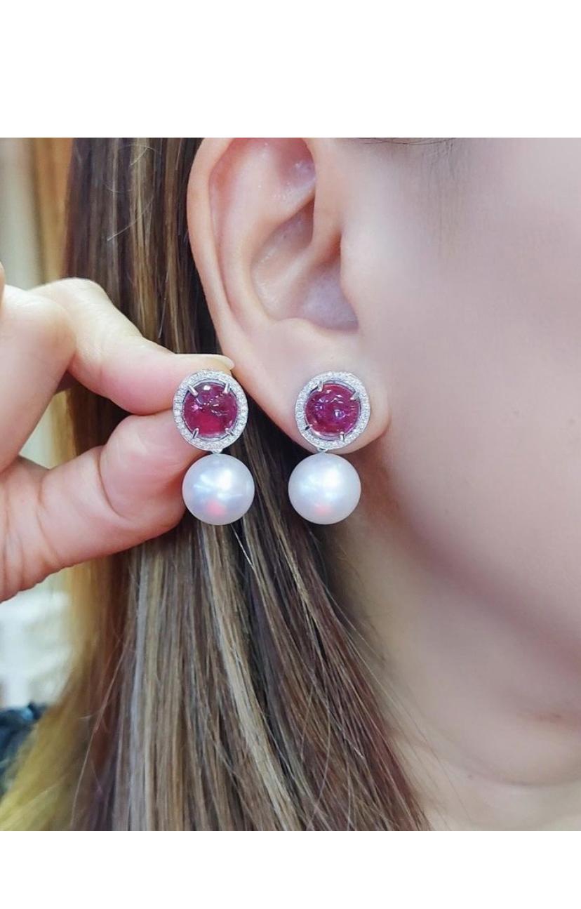 Certified  10.00 Ct Tourmaline  South Sea Pearls Diamonds Earrings For Sale 1