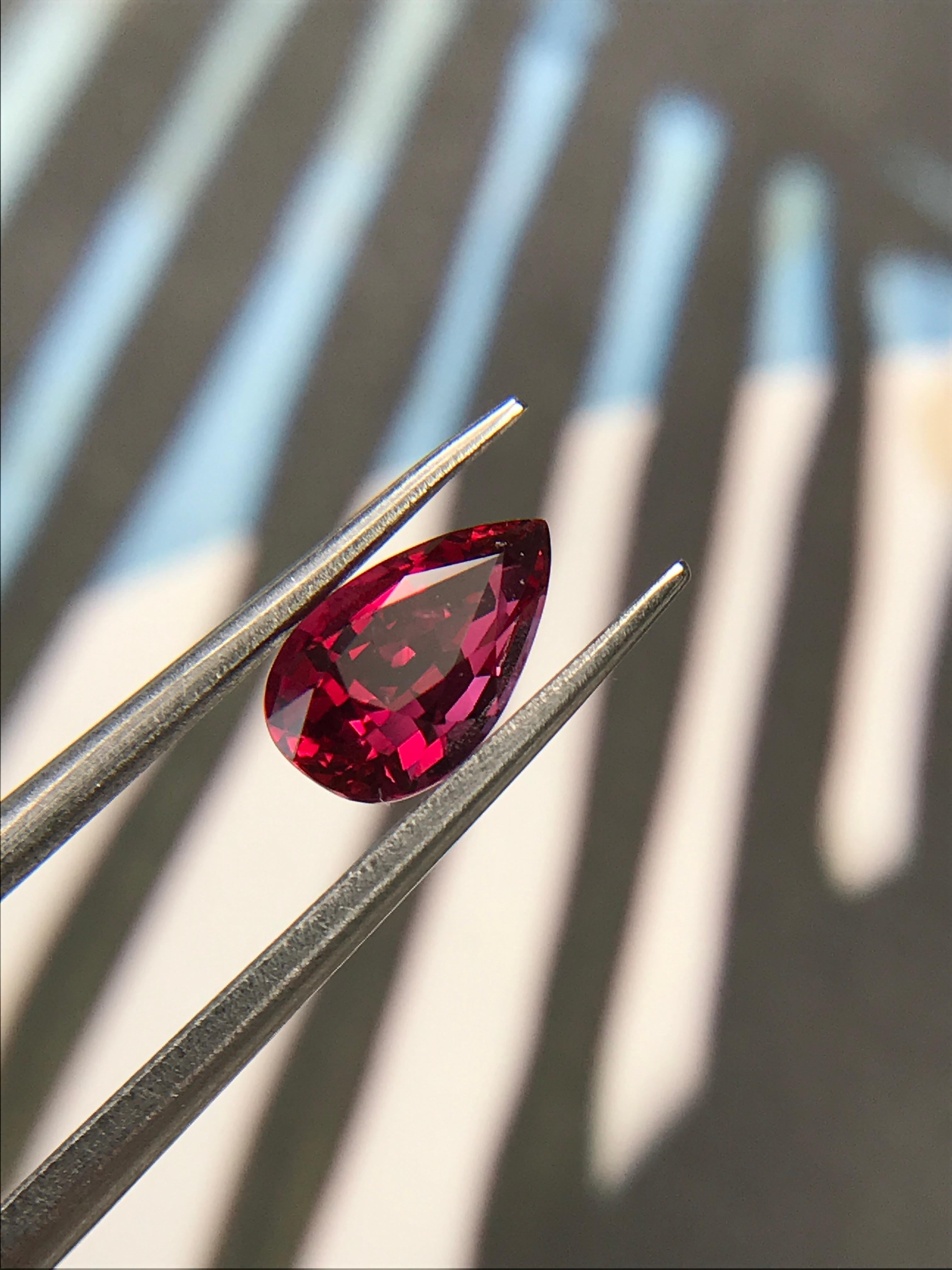 Beautiful 1.01 carat natural pear-shaped ruby in a vivid purplish-red colour. This ruby would make a unique piece of jewellery.

We specialise in colour gemstones and offer a bespoke jewellery service. The production time for bespoke pieces is