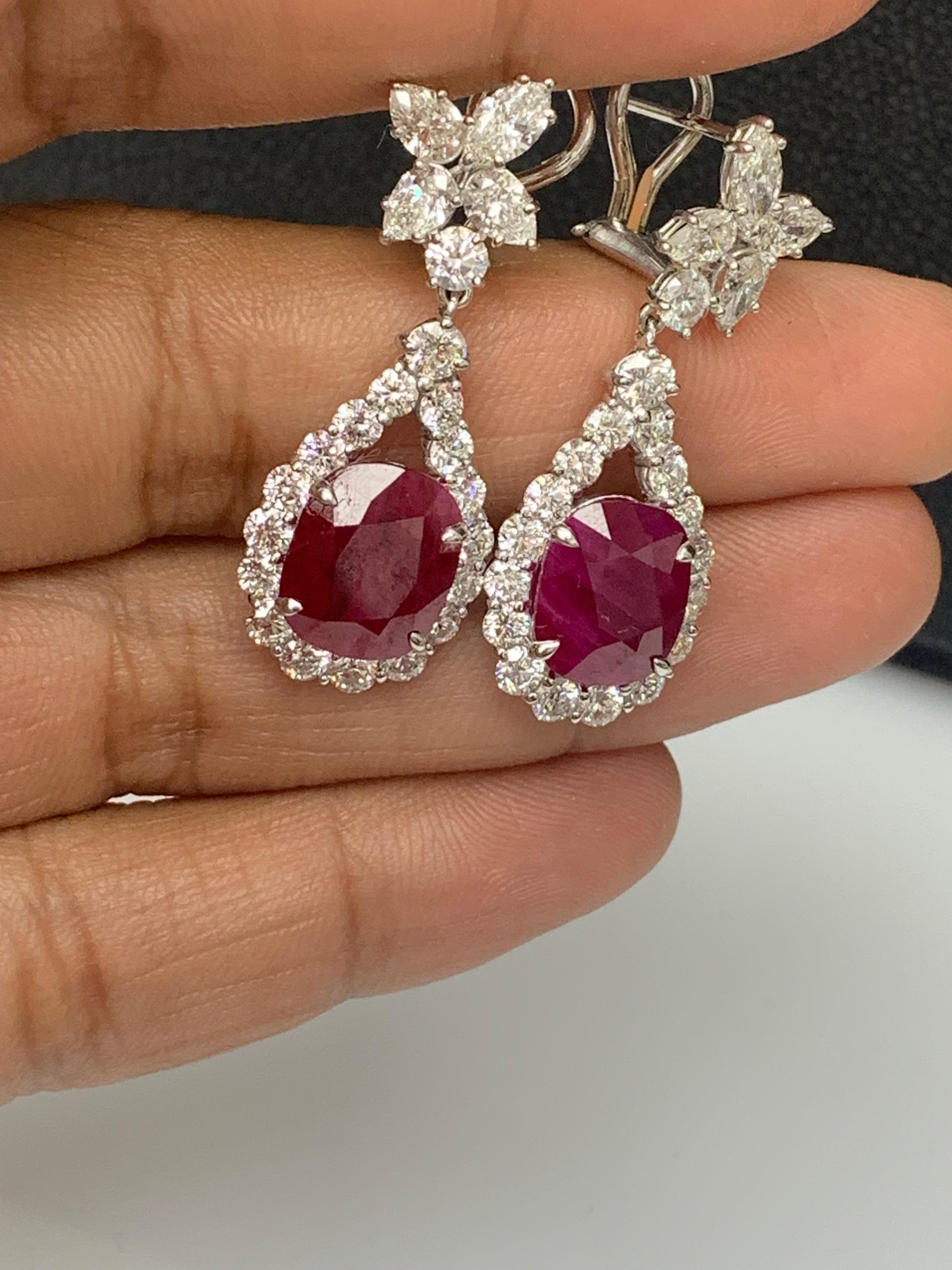 Boucles d'oreilles en goutte en or blanc 18 carats avec rubis de Birmanie certifié de 10,18 carats et diamants en vente 6