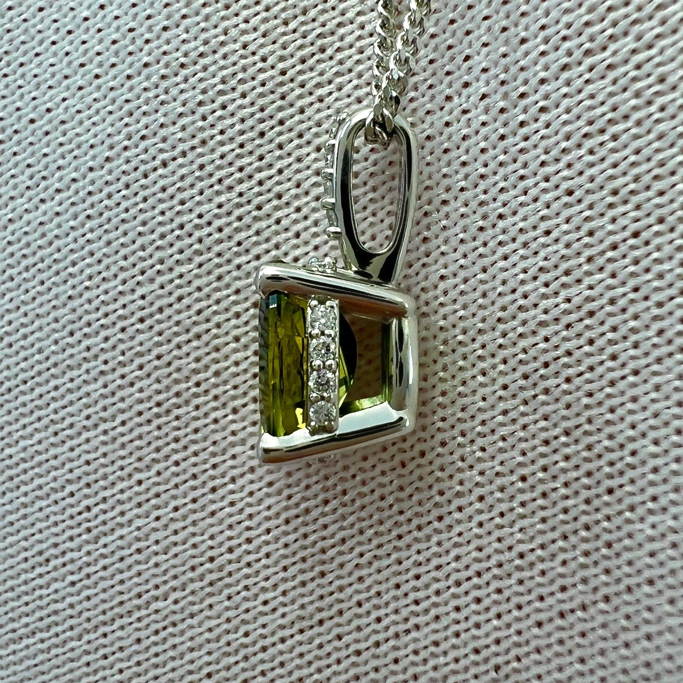 da uomo o donna Ciondolo aureola nascosta in oro 18 carati con zaffiro di colore parziale certificato da 1,01 ct. in vendita