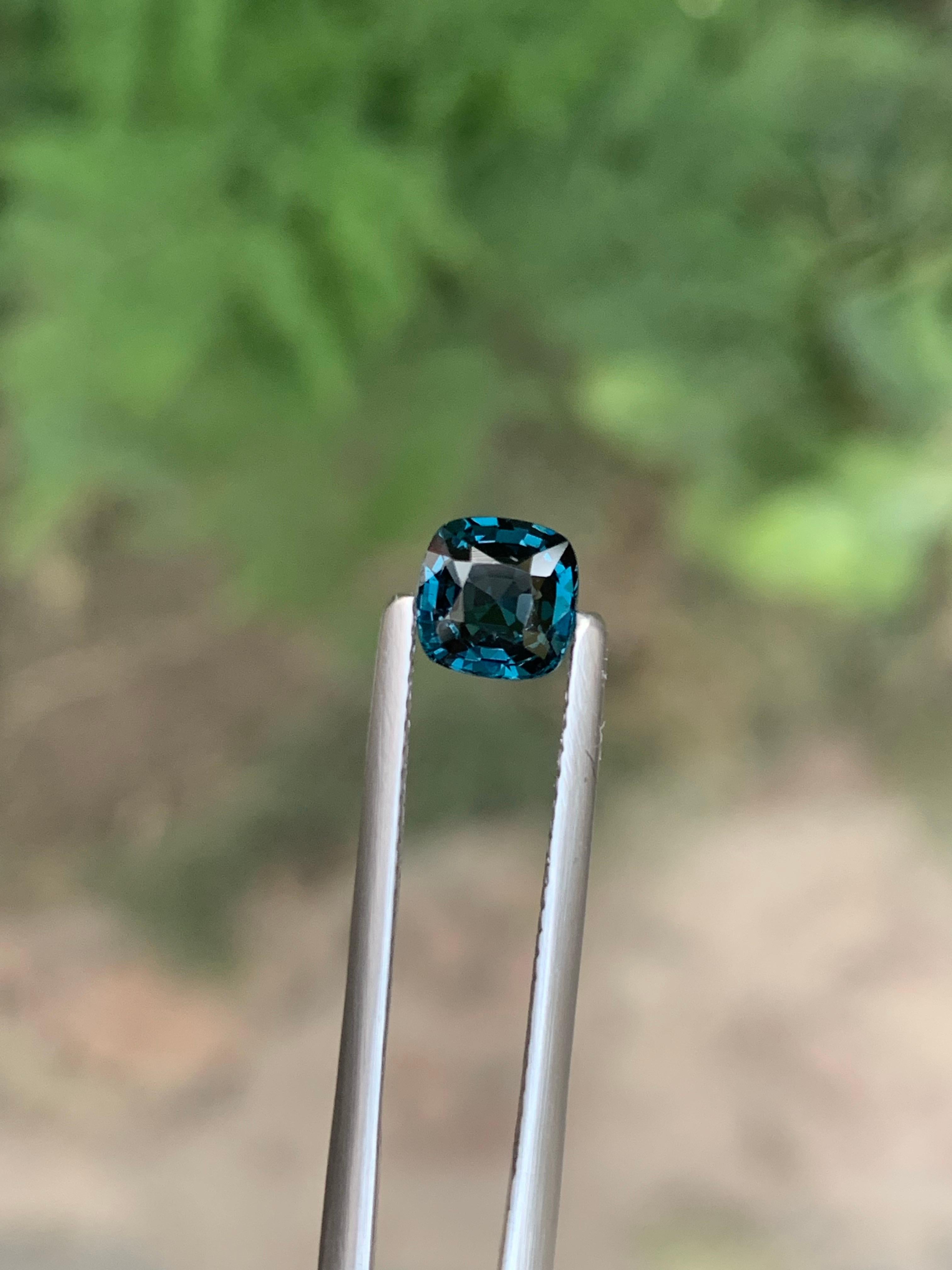 Spinelle à facettes

Poids : 1,05 carat
Dimension : 5,83 x 5,82 x 3,53 mm
Couleur : Bleu 
Origine : Tanzanie
Traitement : Non
Certificat : Sur demande du client
Forme : Coussin

La Brilliante est une pierre précieuse captivante appréciée pour ses