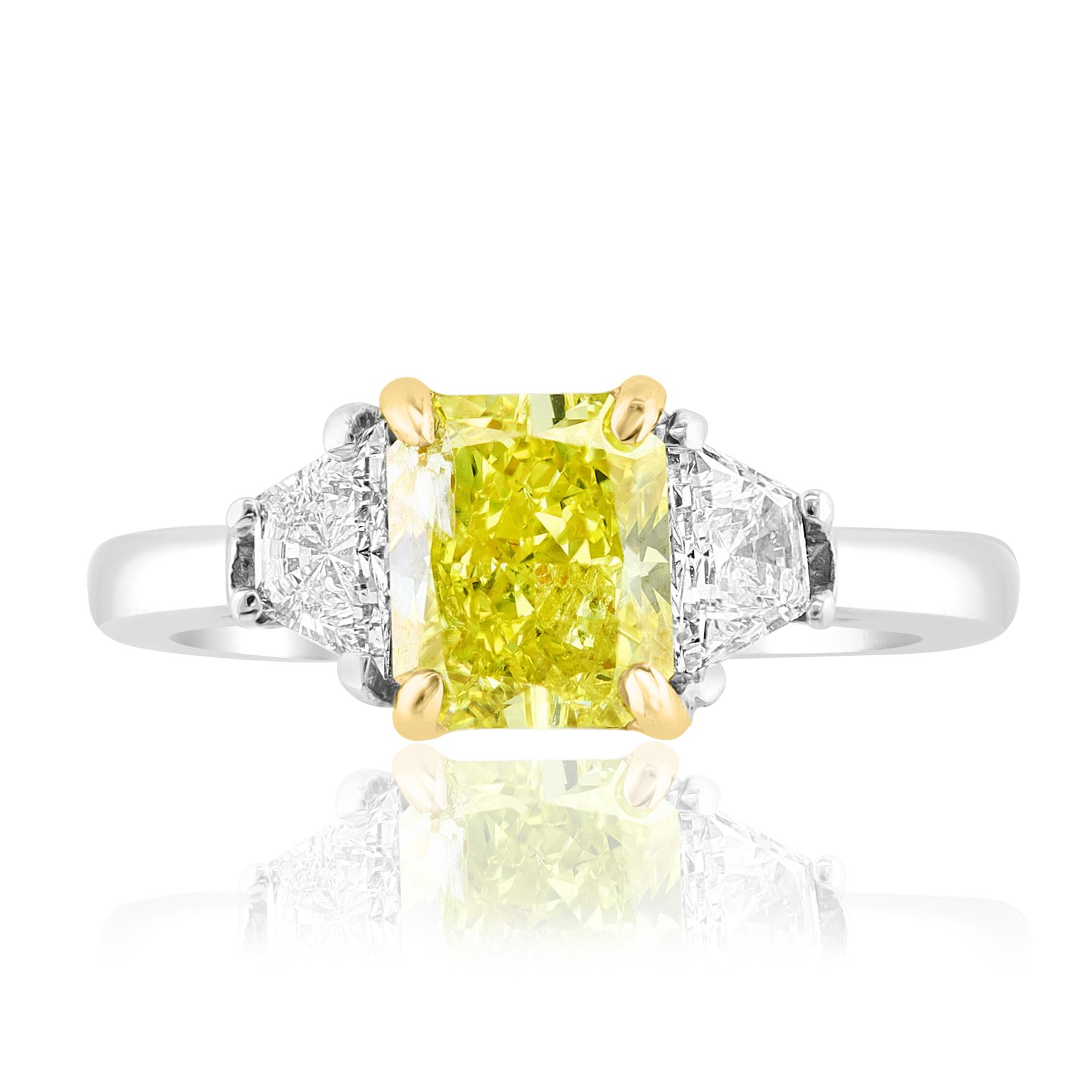Modern Certified 1.06 Carat Emerald Cut Yellow Diamond Three-Stone Engagement Ring For Sale