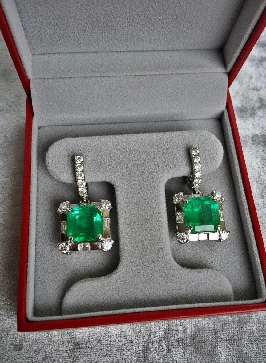 Asscher, boucles d'oreilles en or 18 carats avec émeraude de Colombie certifiée 10,77 carats en vente 4