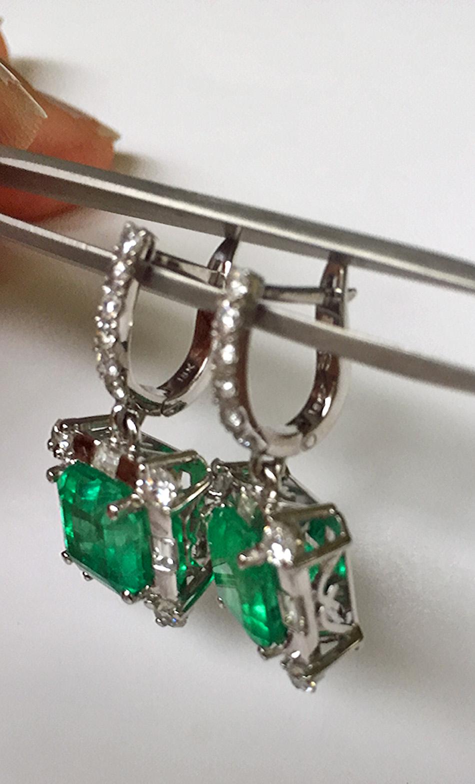 Women's Certified 10.77 Carat Asscher Colombian Emerald Diamond Earrings 18 Karat For Sale