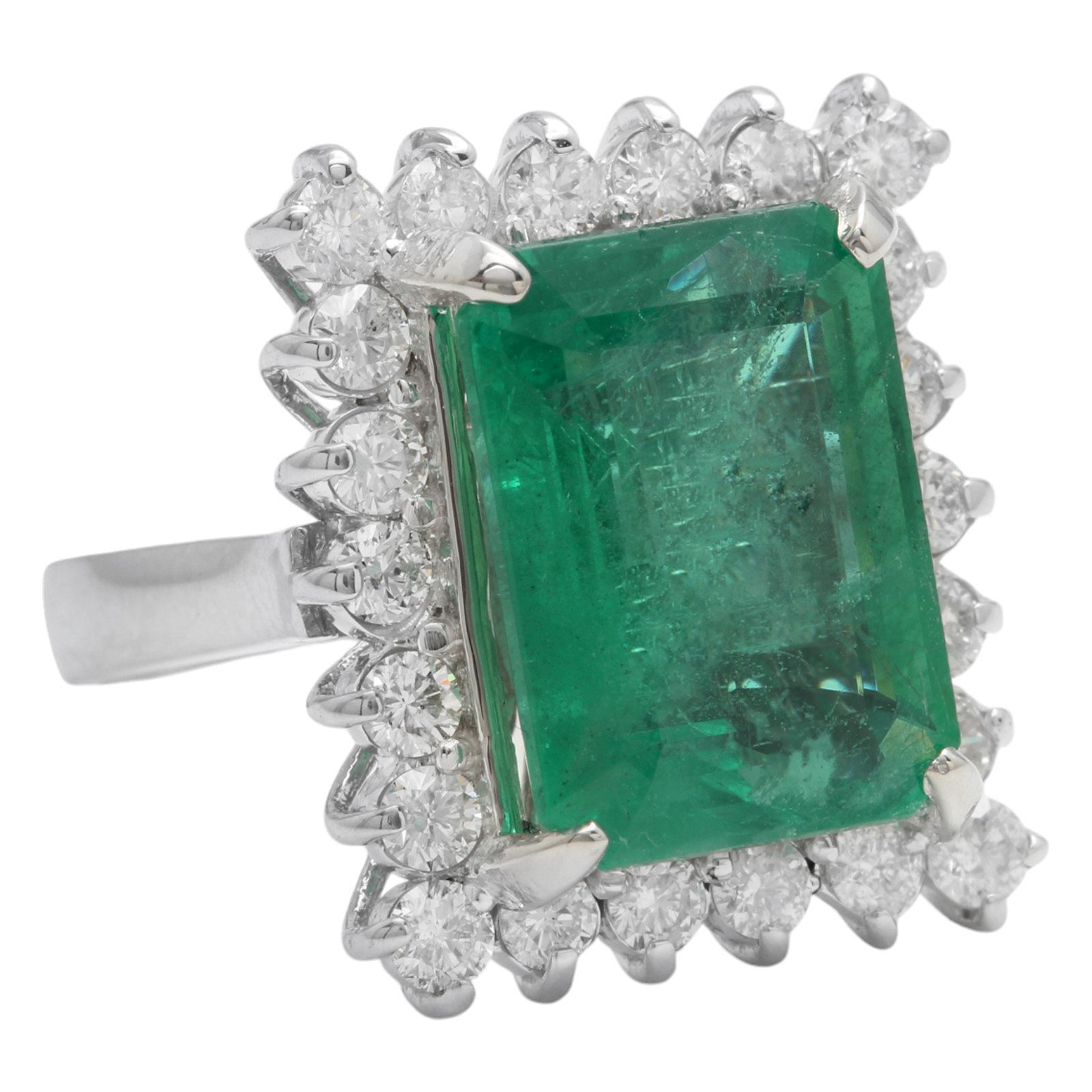 CERTIFIED! 10.88 Carats Natural Emerald and Diamond 14K Solid White Gold Ring


Estimated Retail Replacement Value: $10,350.00

Comes with appraisal certificate


Total Natural Green Emerald Weight is: 9.50 Carats (transparent)

Emerald Measures: