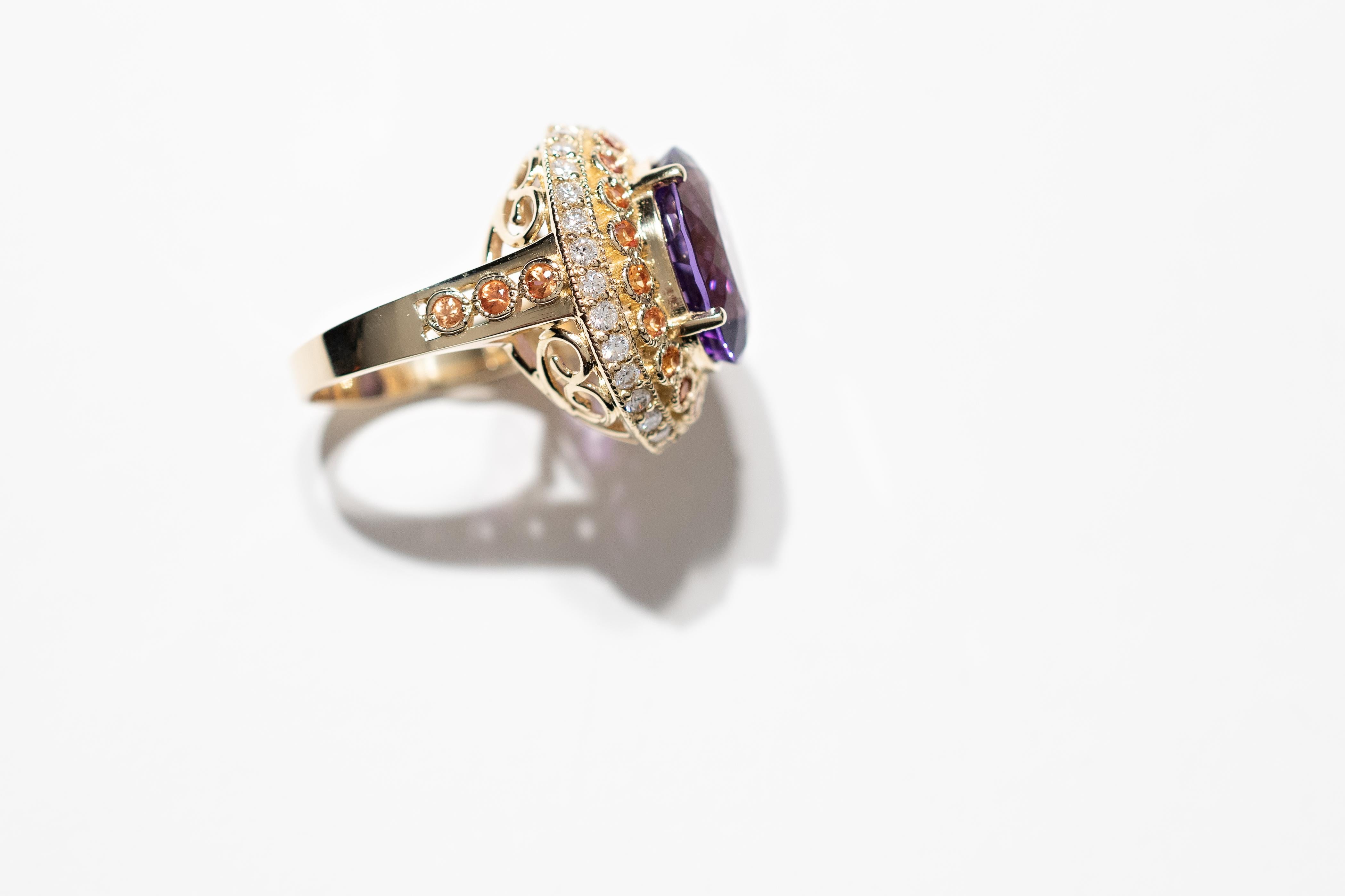Brilliant Cut Certified 10ct cocktail ring set with diamonds and Sapphires For Sale