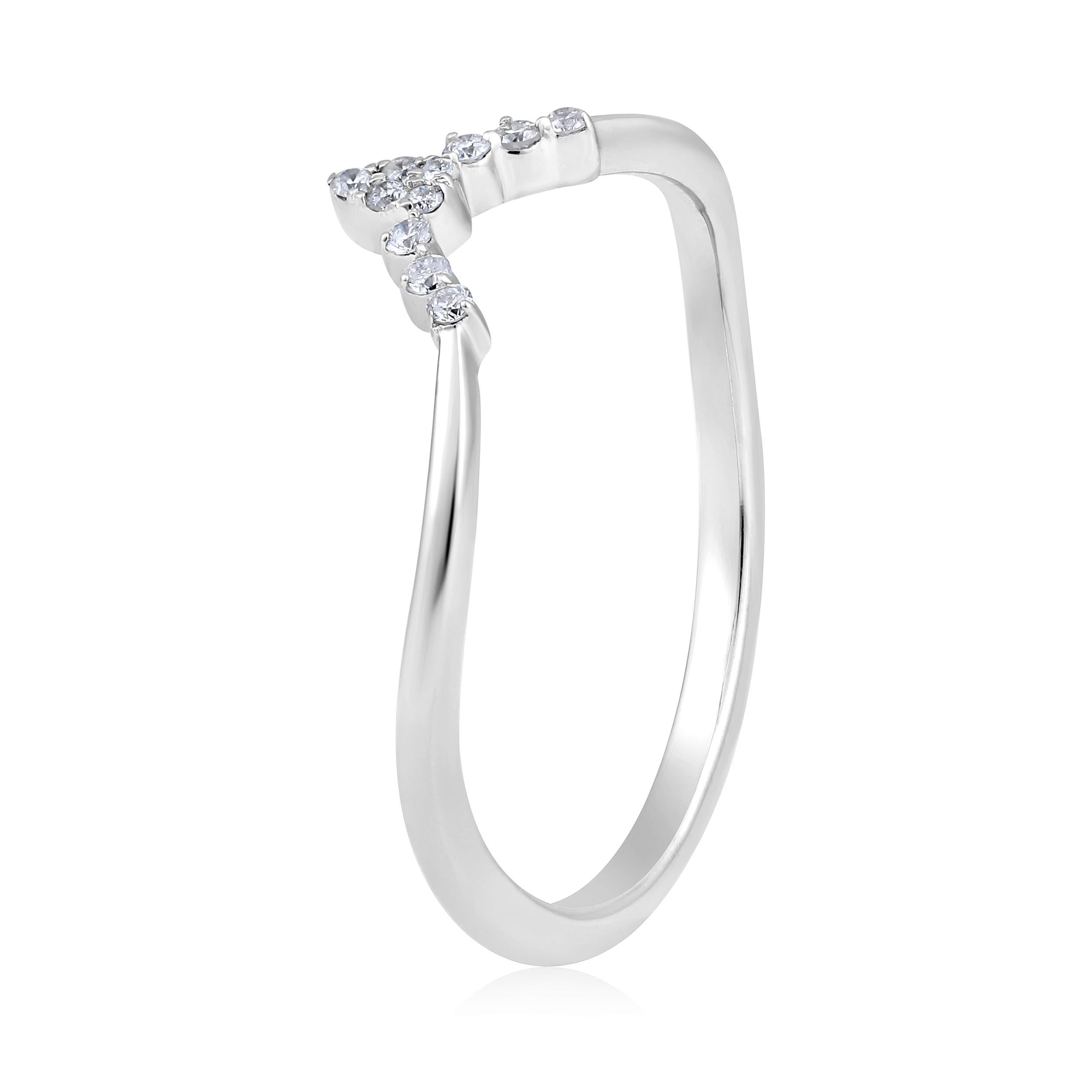 Ring Size: US 8 

Crafted in 1.33 grams of 10K White Gold, the ring contains 11 stones of Round Diamonds with a total of 0.06 carat in F-G color and I1-I2 clarity.

CONTEMPORARY AND TIMELESS ESSENCE: Crafted in 14-karat/18-karat with 100% natural