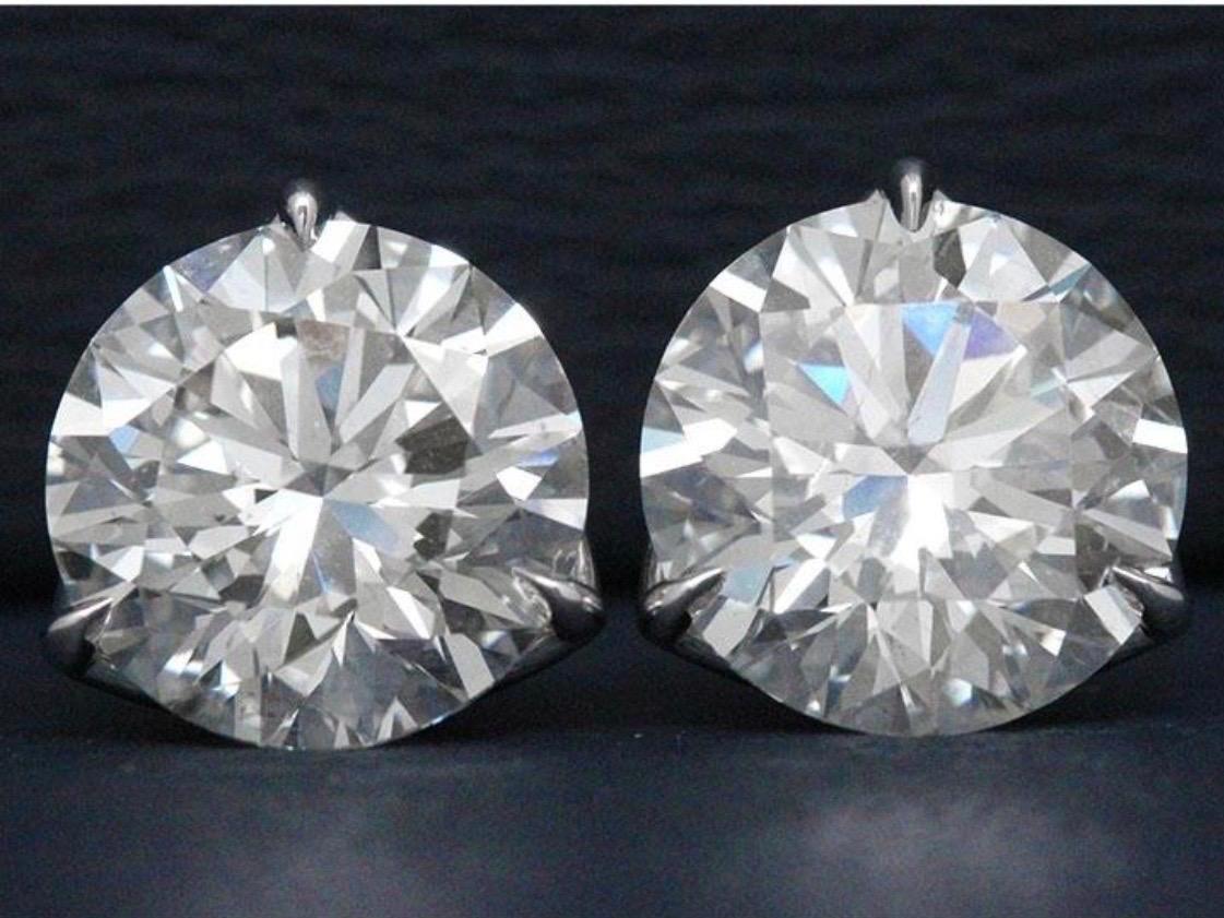 Round Cut Certified 11.04 Carat Diamond Sollitare Stud Earrings