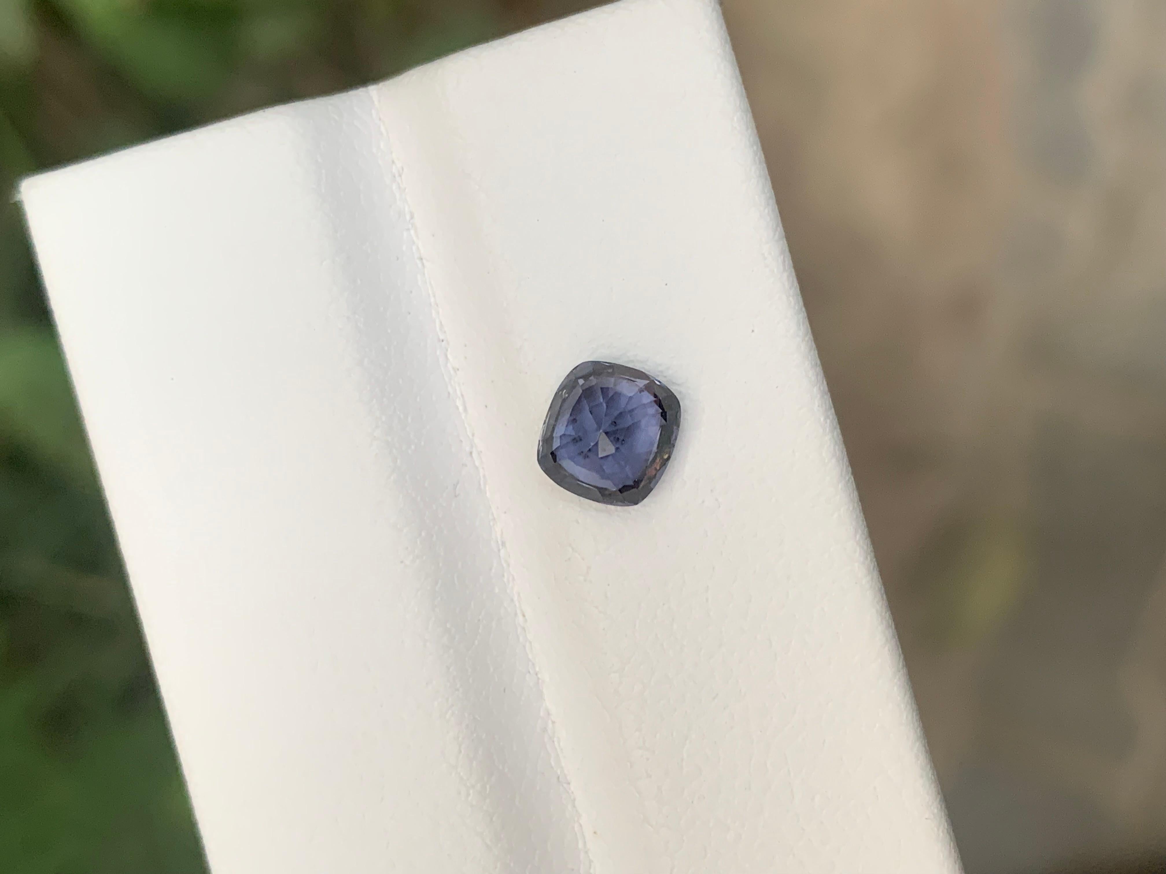 Certified 1.12 Carat Natural Loose Purple Spinel Gemstone From Tanzania im Zustand „Neu“ im Angebot in Peshawar, PK