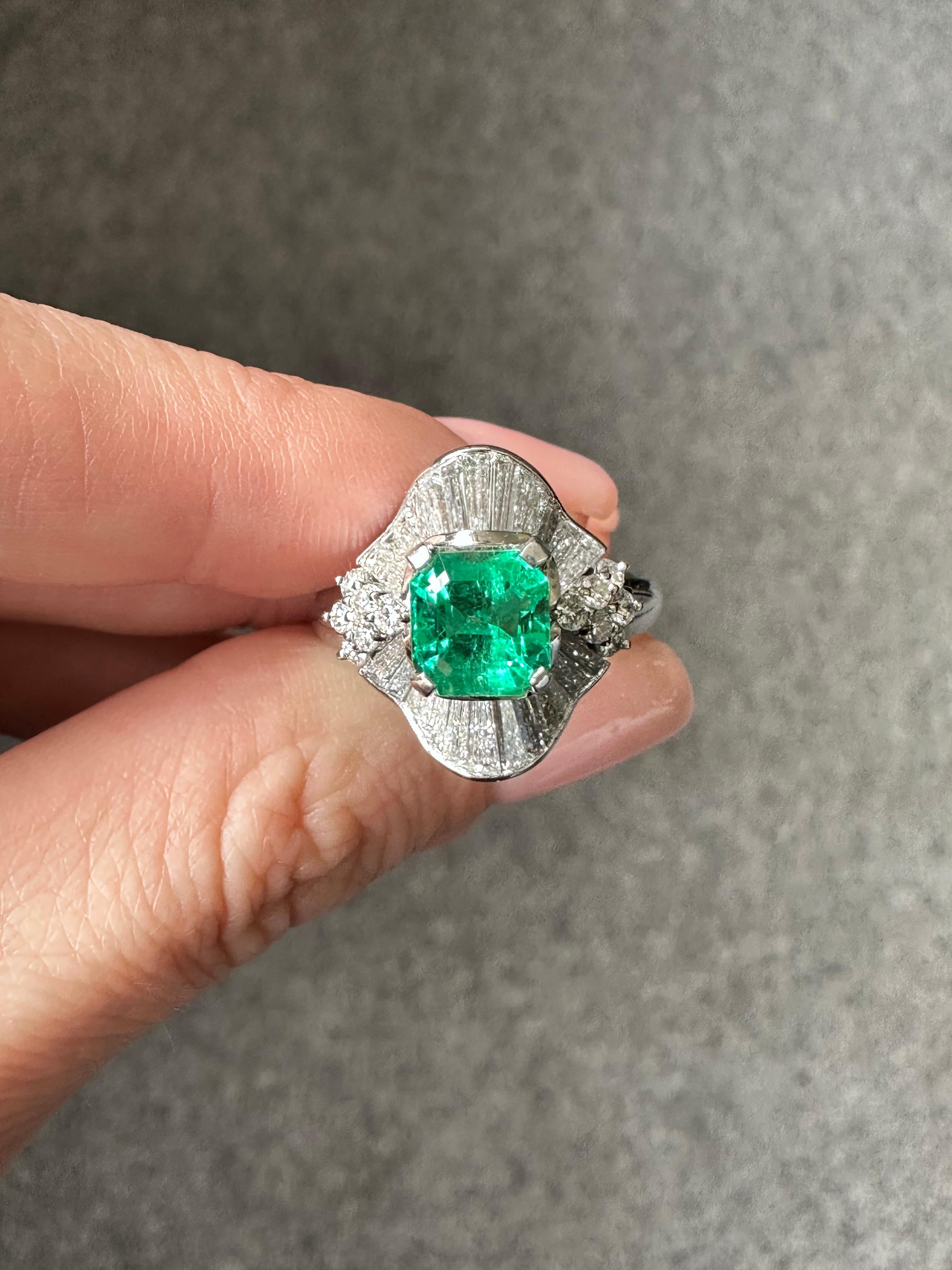 Emerald Cut Certified 1.18 Carat Colombian Emerald and Diamond Cocktail Engagement Ring For Sale