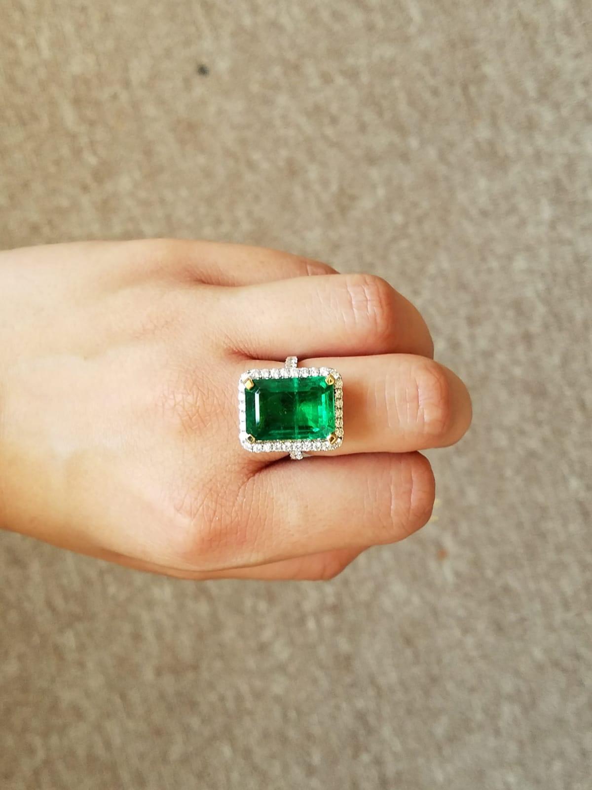 Art Deco Certified 11.95 Carat Zambian Emerald and Diamond Cocktail Ring
