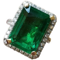 Certified 11.95 Carat Zambian Emerald and Diamond Cocktail Ring