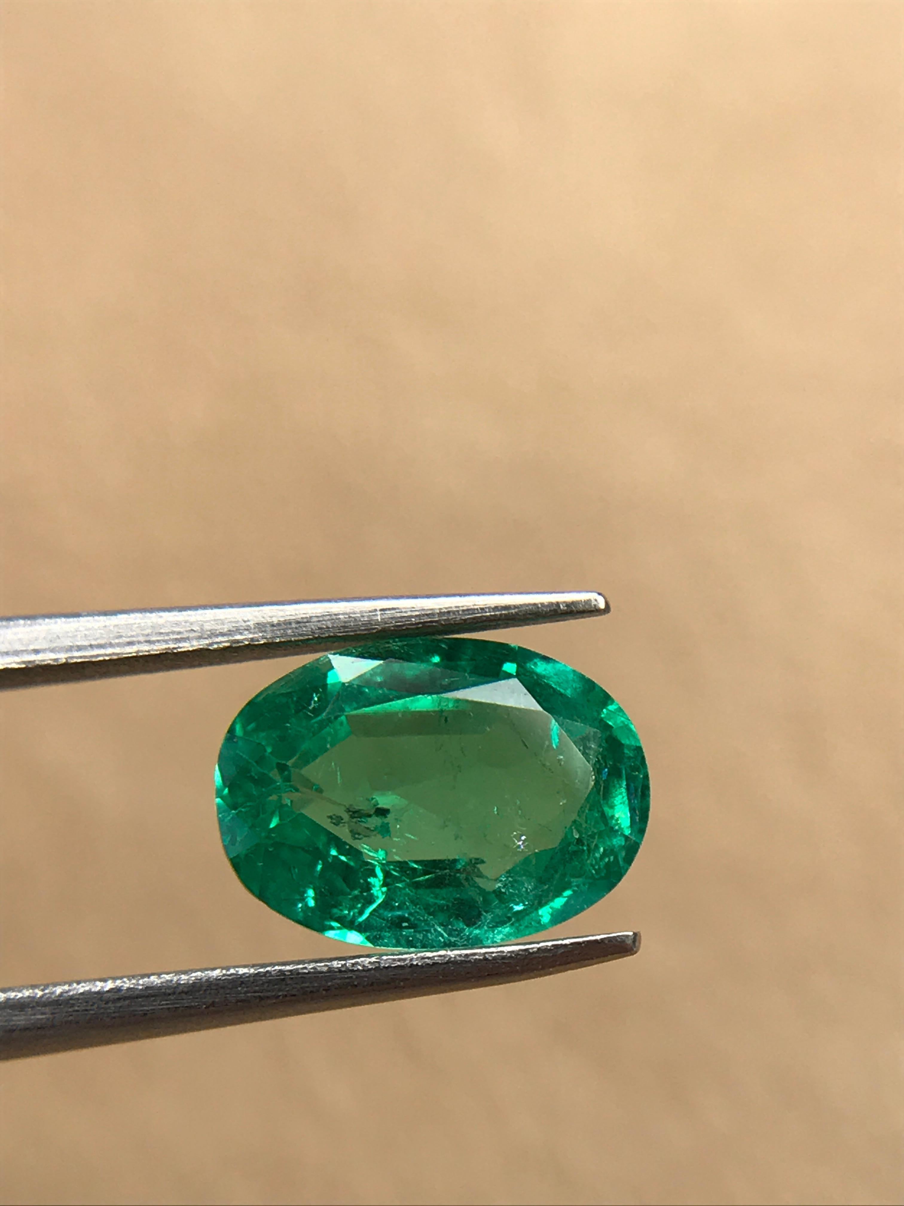 Oval Cut 1.19 Carat Oval, Colombian Emerald For Sale