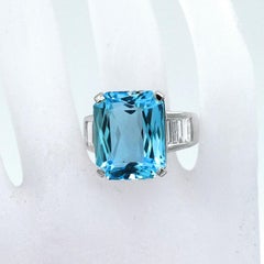 Certified 12 Carat Aquamarine Diamond 18k White Gold Cocktail Ring