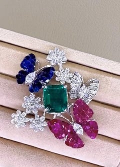 Broche en or 18 carats certifiée 12,00 carats, émeraude de Zambie, rubis, saphirs et diamants
