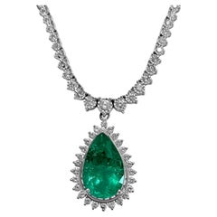 Certified 12.00ct Colombian Emerald Diamond Necklace