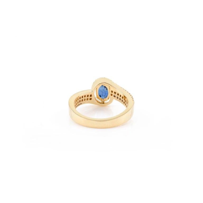En vente :  Bague de cocktail en or 18 carats avec saphir bleu royal certifié 1,21 carat et diamants 7