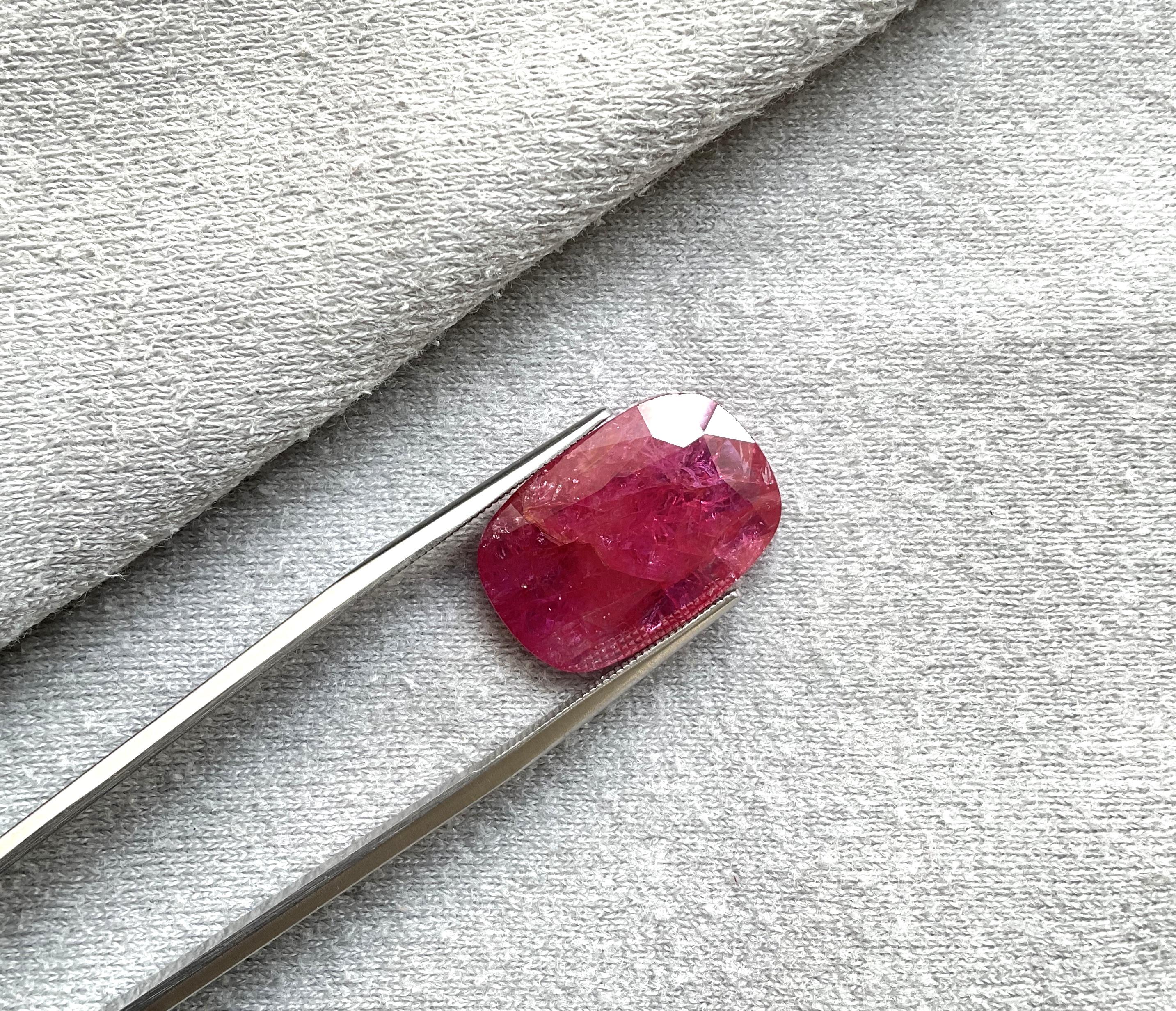 Certified 12.10 Carats Mozambique Ruby Octagon Faceted Cuts No Heat Natural Gem In New Condition For Sale In Jaipur, RJ