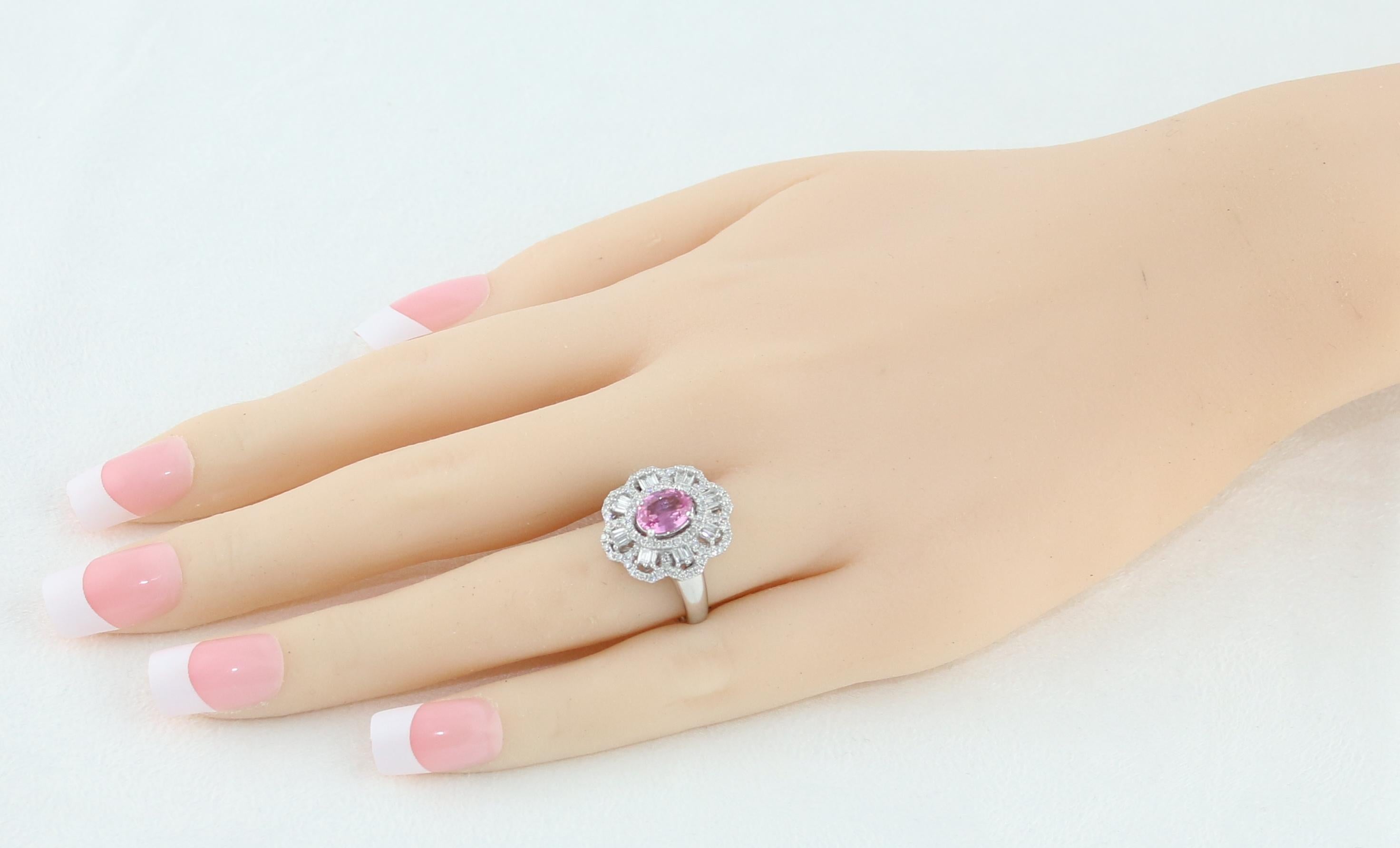 Contemporary Certified 1.27 Carat Oval Pink Sapphire Diamond Gold Ring For Sale