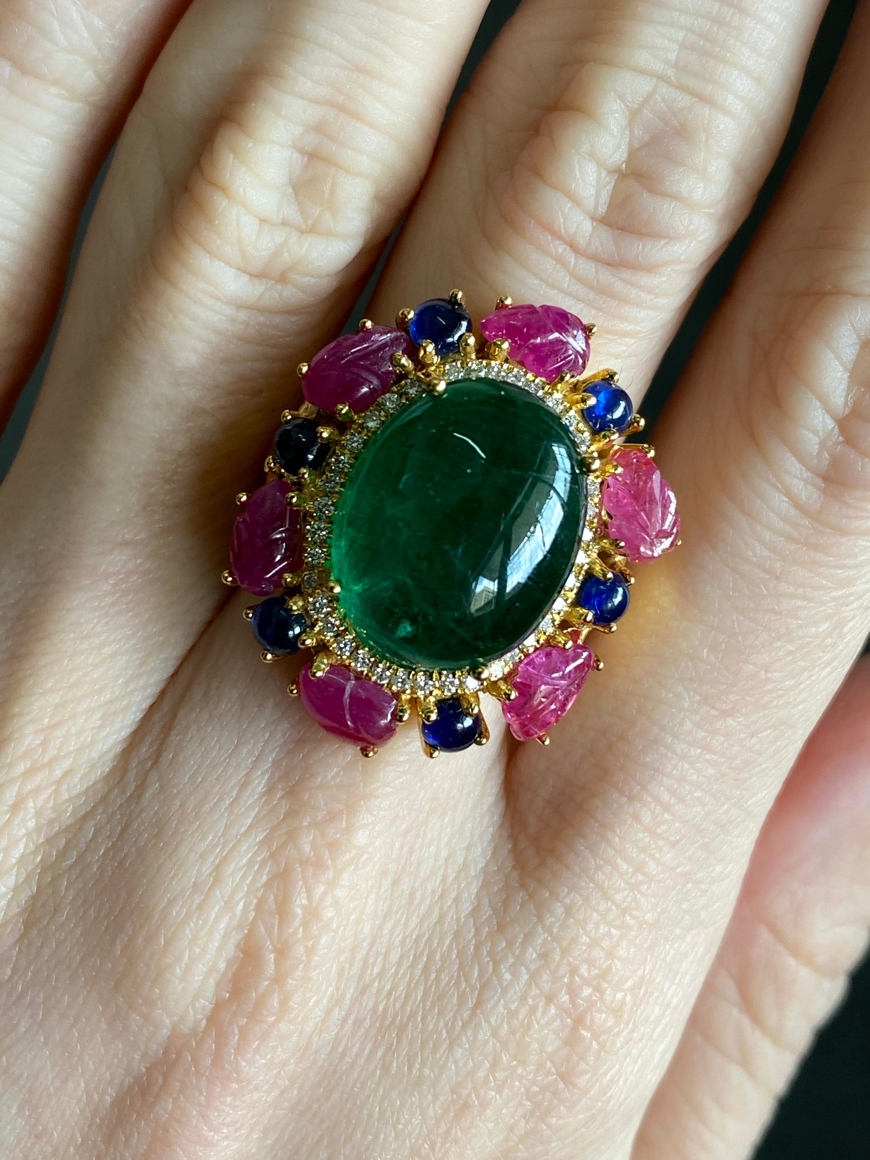 Certified 12.80 Carat Emerald Cabochon, Ruby and Blue Sapphire Cocktail Ring For Sale 5