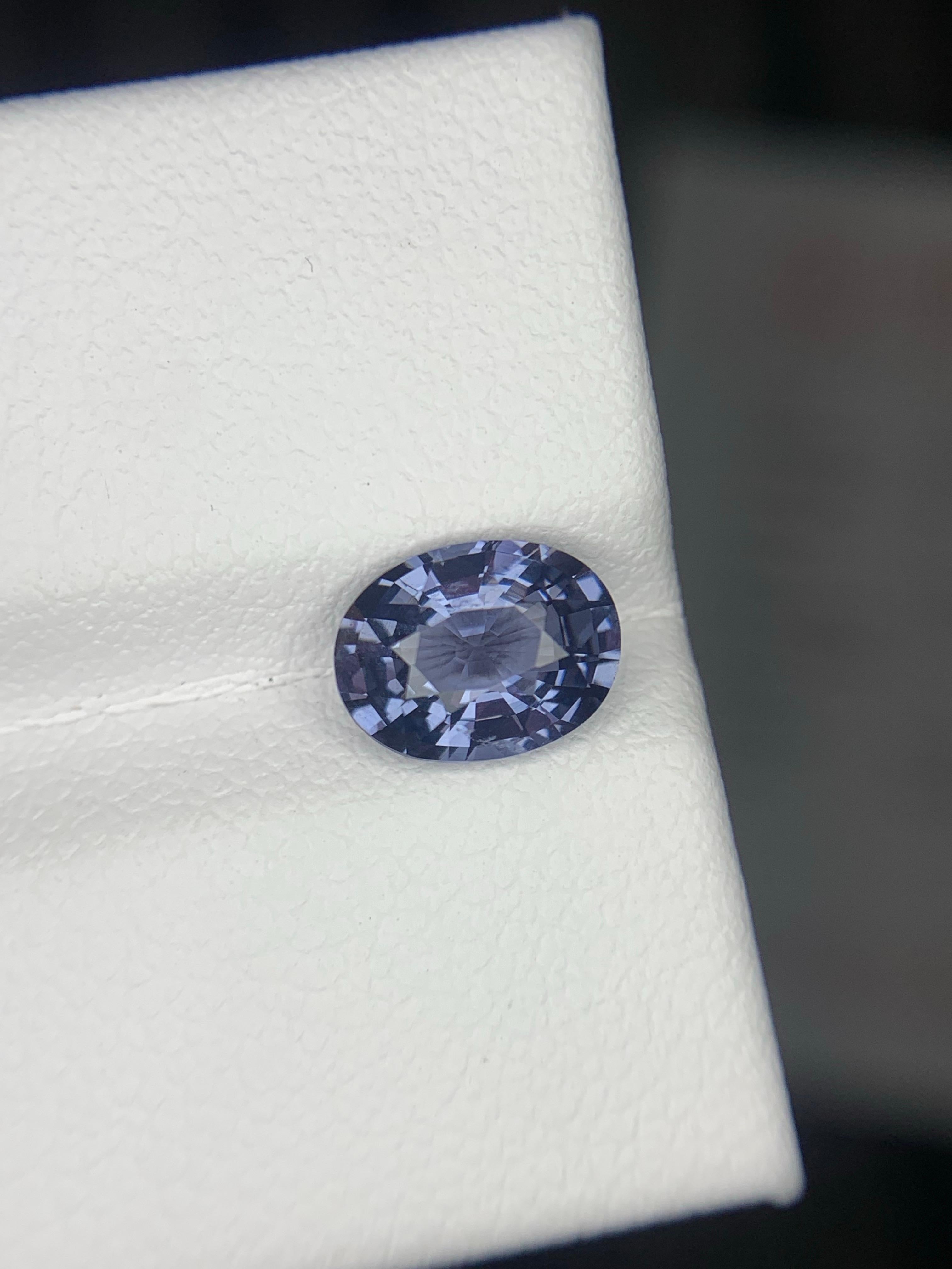 Zertifizierter 1,31 Karat natürlicher loser kobaltblauer Spinell aus Tansania im Angebot 1