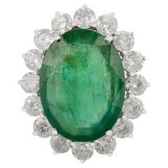 Zertifizierter 13,17-Karat-Smaragd & 3,39-Karat-Diamant-Halo-Cocktailring in 18K Weißgold