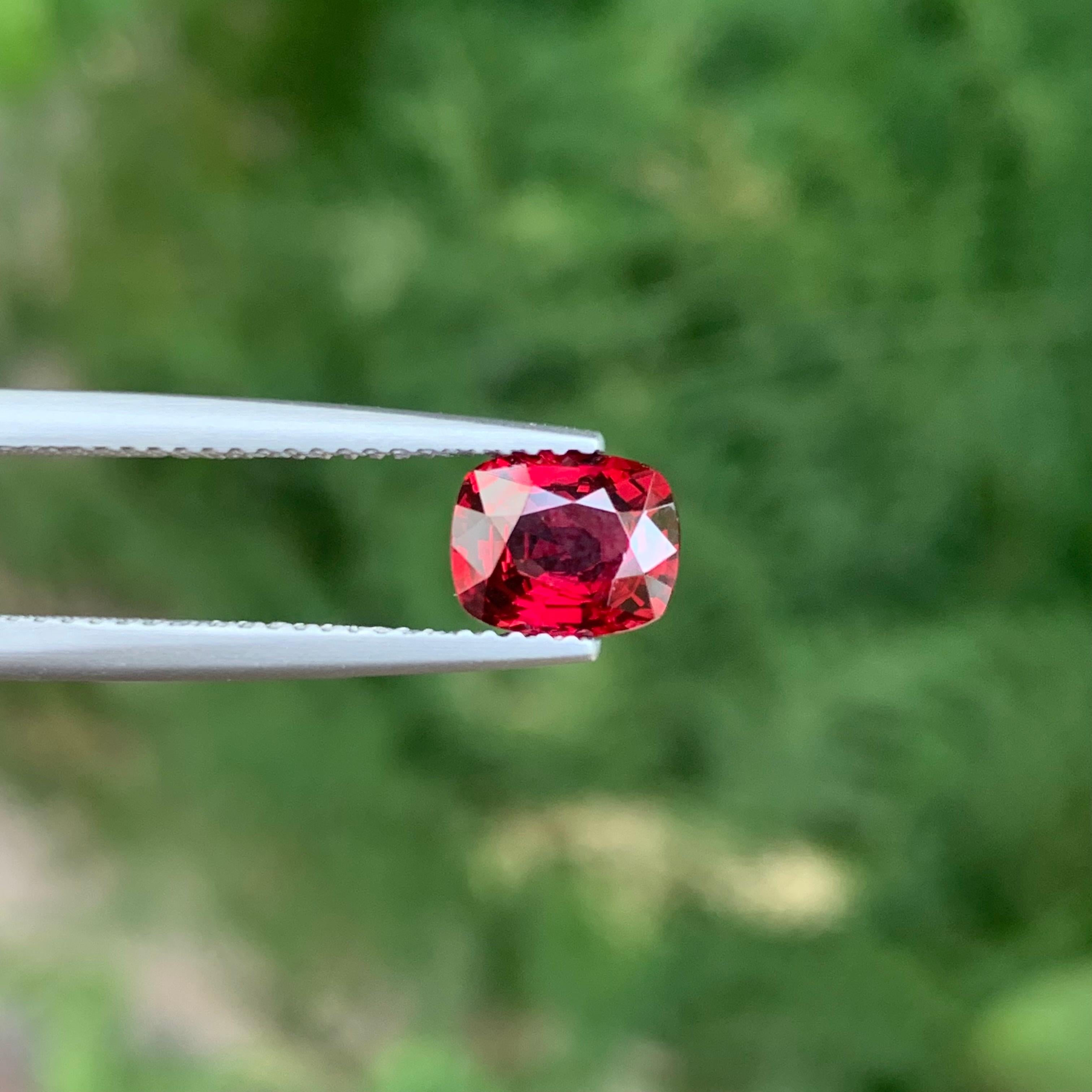Certified 1.33 Carat Natural Loose Orange Red Spinel Cushion Shape Gemstone For Sale 1