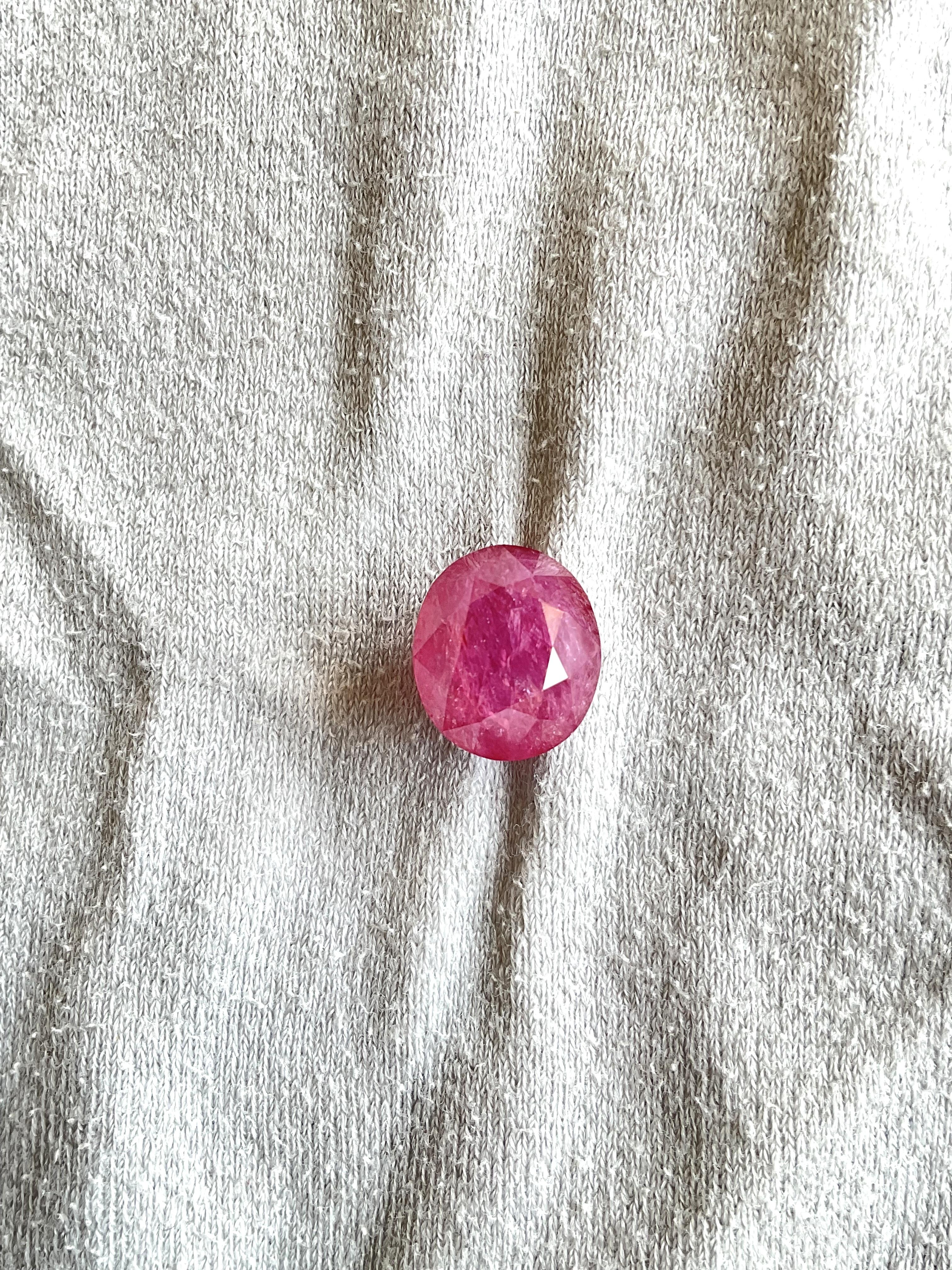 Art Deco Certified 13.36 Carat Mozambique Ruby Oval Faceted Cut stone No Heat Natural Gem For Sale