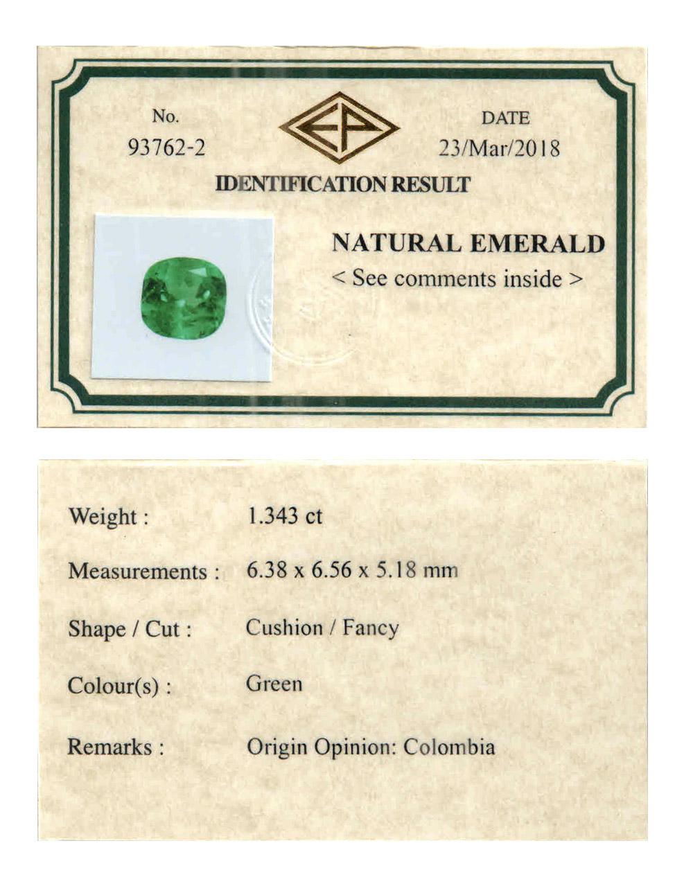 Certified 1.34 Carat Natural Emerald Diamond Cocktail Ring 3