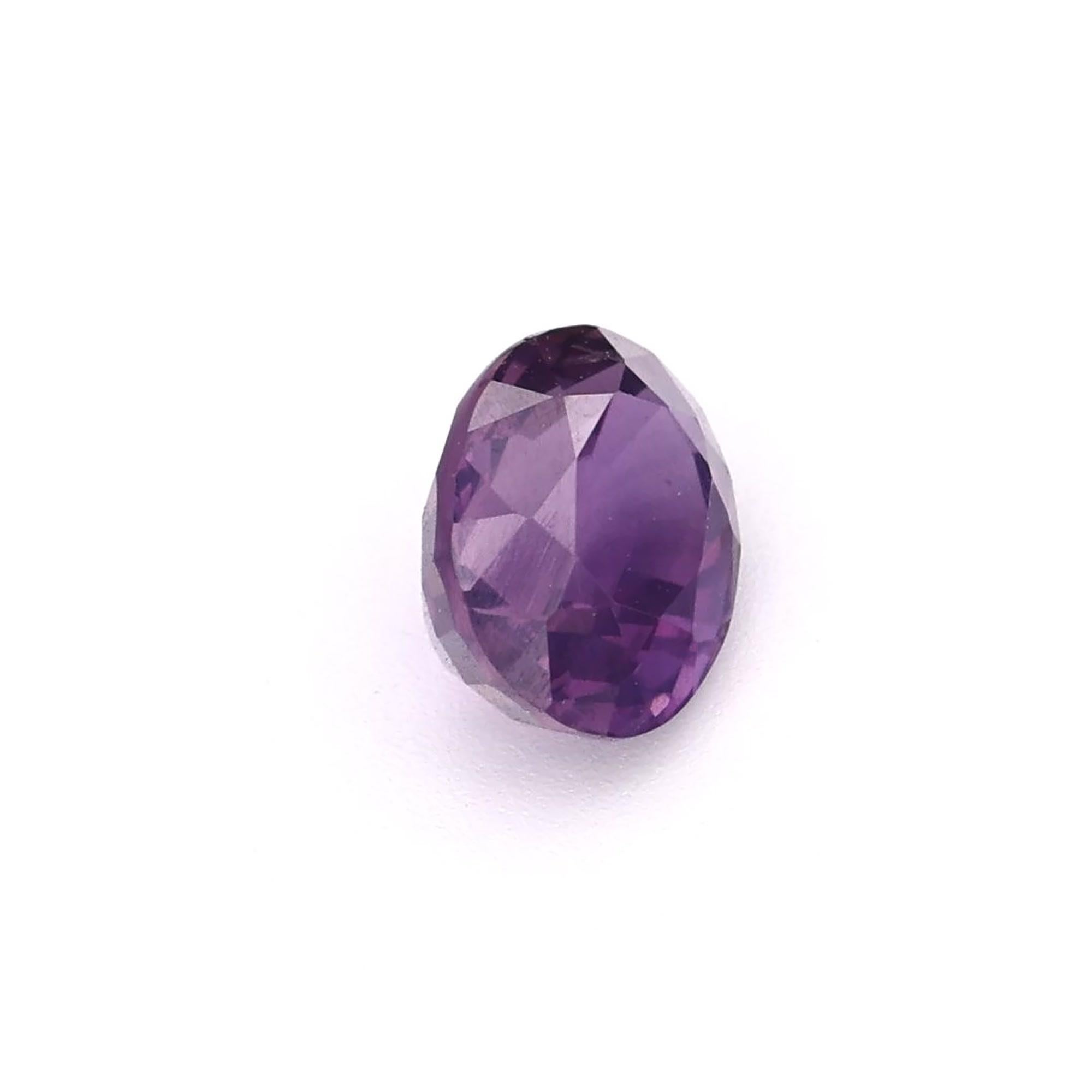 Pierre d'origine de Ceylan, saphir violet de forme ovale certifié 1,35 carat en vente 4