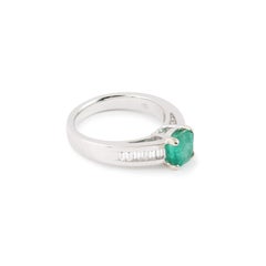 Certified 1.35 Carats Colombian Emerald Diamonds 18 Carats White Gold Ring