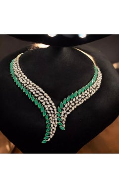 Certified 14.00 Carat Emeralds 2.40 Carat Diamonds Gold Necklace