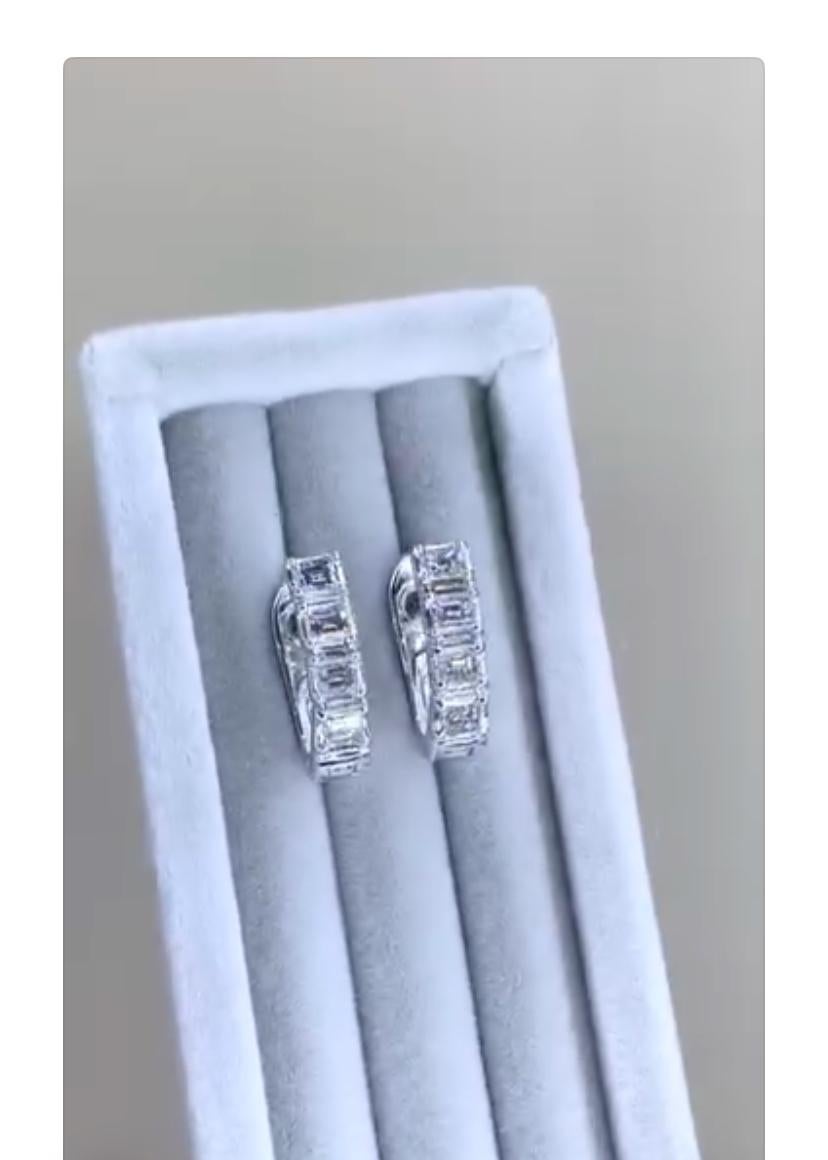 Certified 1.43 Ct Diamonds 18K Gold Earrings In New Condition For Sale In Massafra, IT