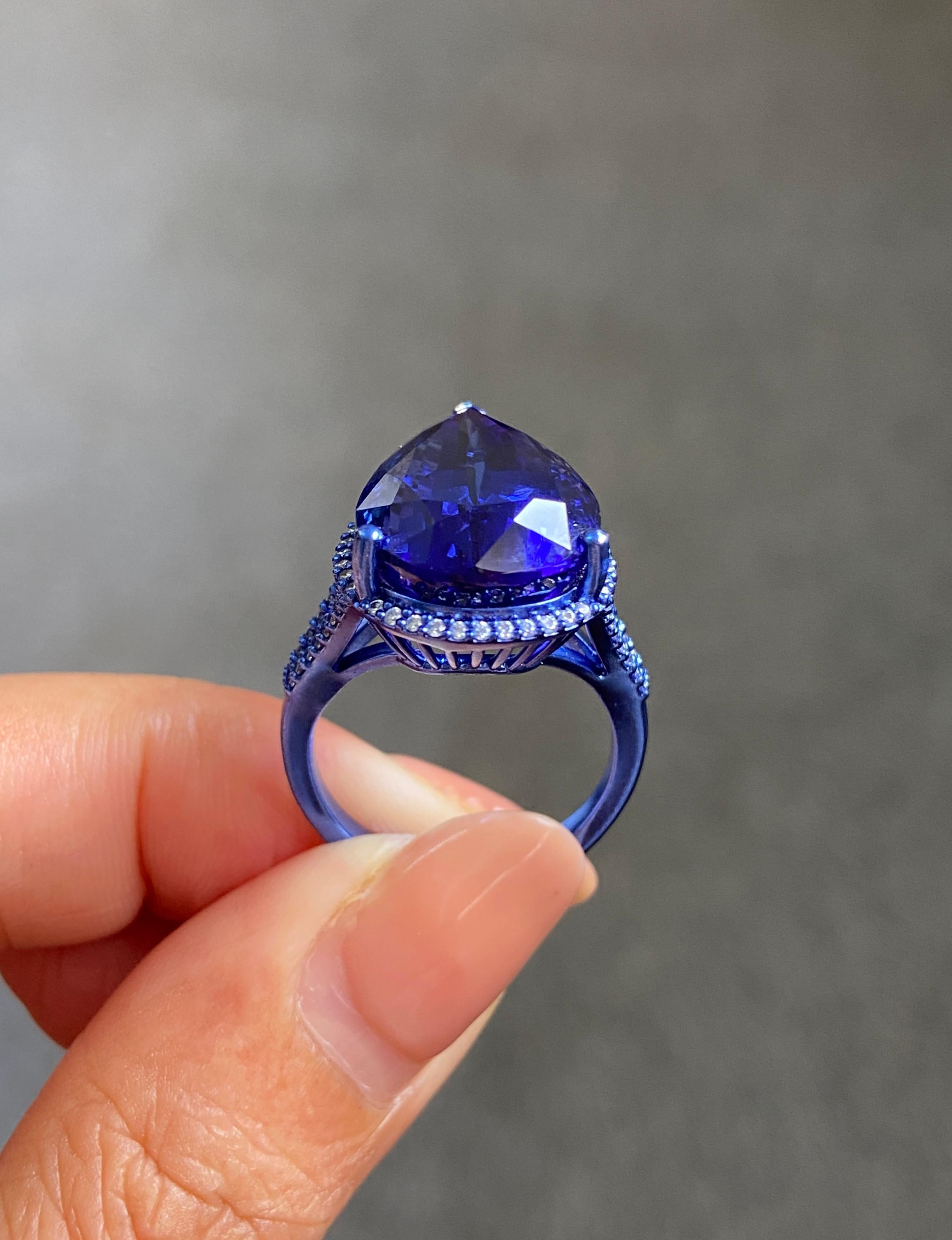 Zertifizierter 14,55 Karat Tansanit und Diamant-Cocktailring aus 18 Karat Weißgold im Angebot 12