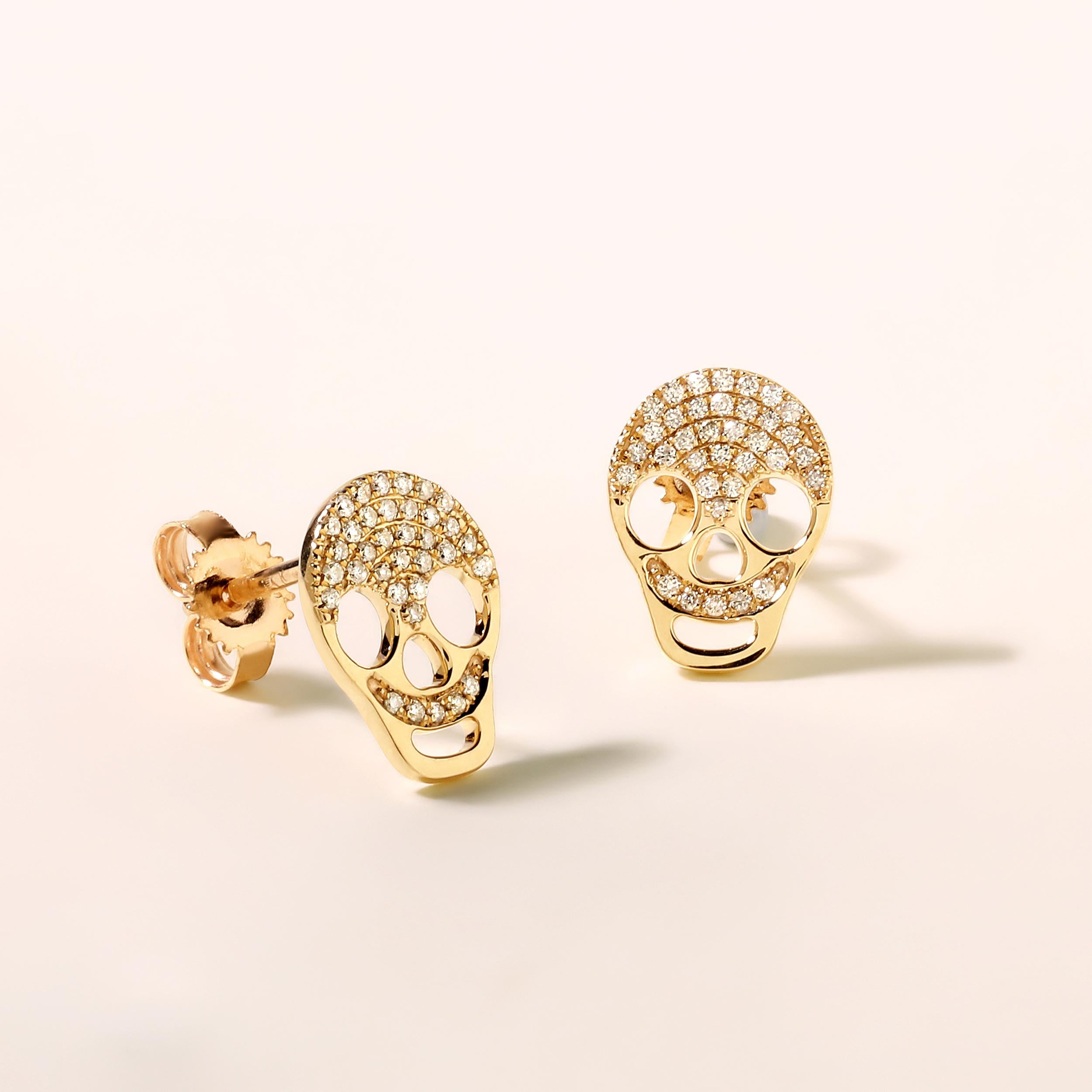 Crafted in 1.39 grams of 14K Yellow Gold, the earrings contains 70 stones of Round Diamonds with a total of 0.14 carat in F-G color and SI clarity.

CONTEMPORARY AND TIMELESS ESSENCE: Crafted in 14-karat/18-karat with 100% natural diamond and