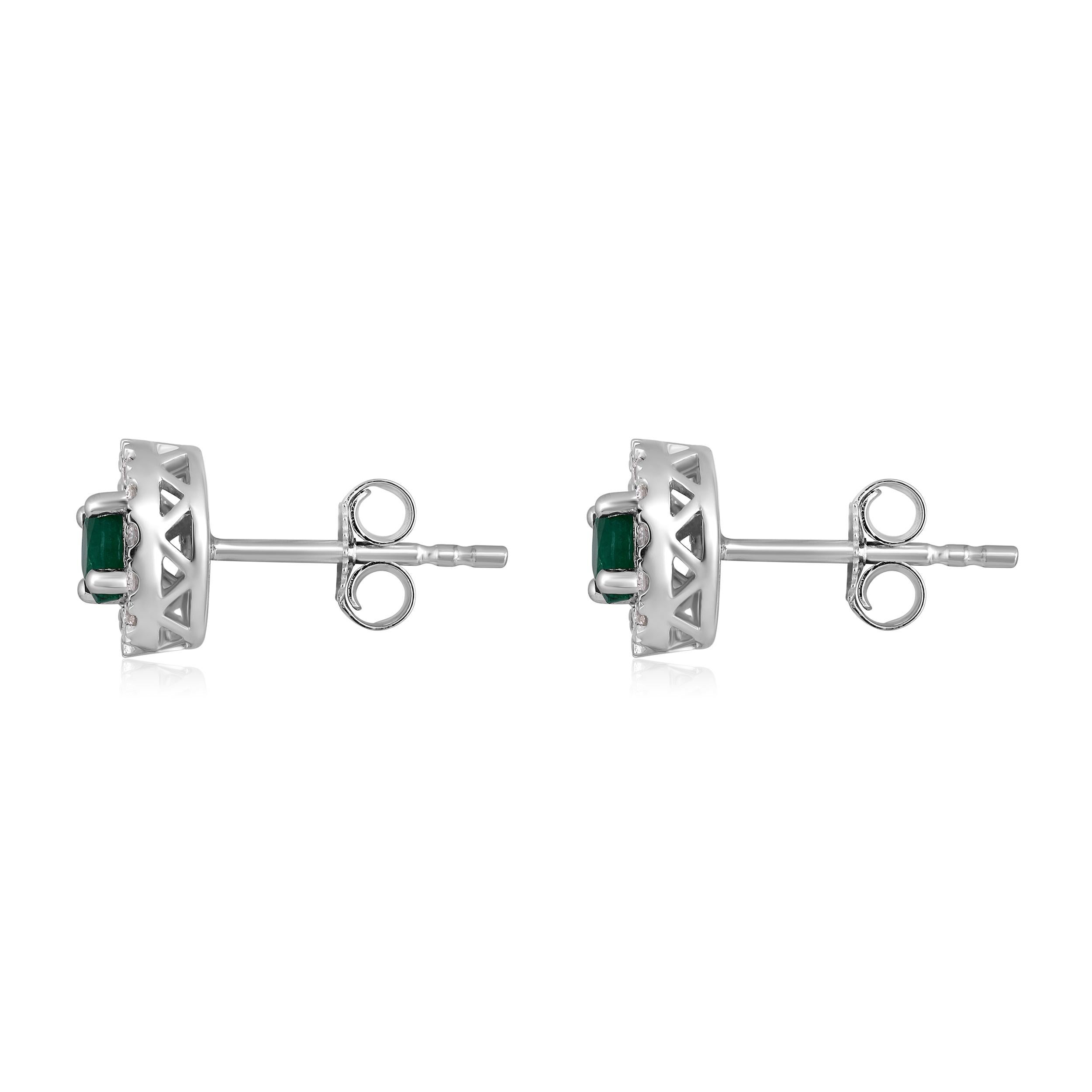 Brilliant Cut Certified 14K Gold 0.75ct Natural Diamond w/ Emerald Round Halo Stud Earrings For Sale