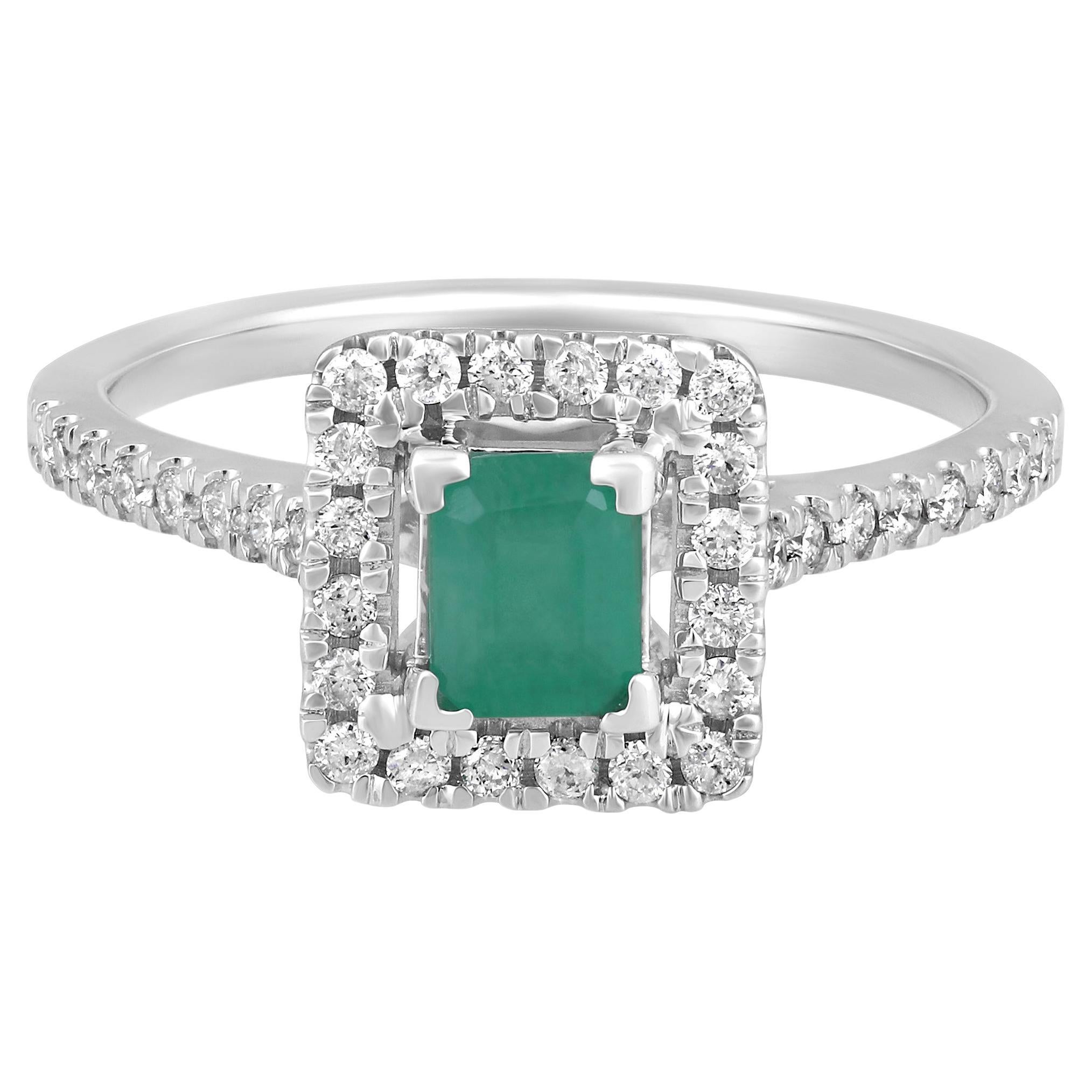 Certified 14K Gold 0.8ct Natural Diamond w/ Emerald Solitaire Square Halo Ring For Sale