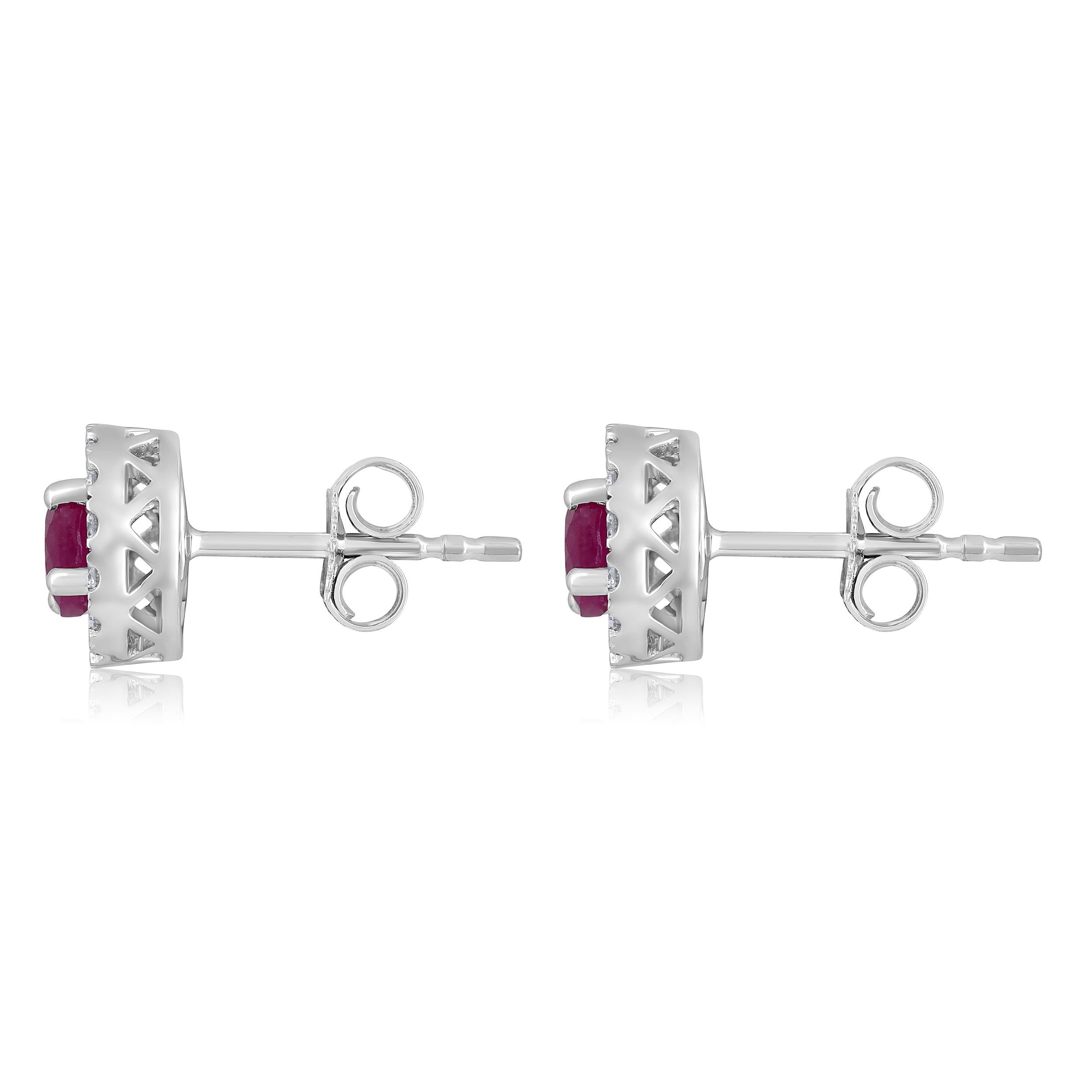 Contemporary Certified 14K Gold 1.14ct Natural Diamond w/ Ruby Round Halo Stud Earrings For Sale