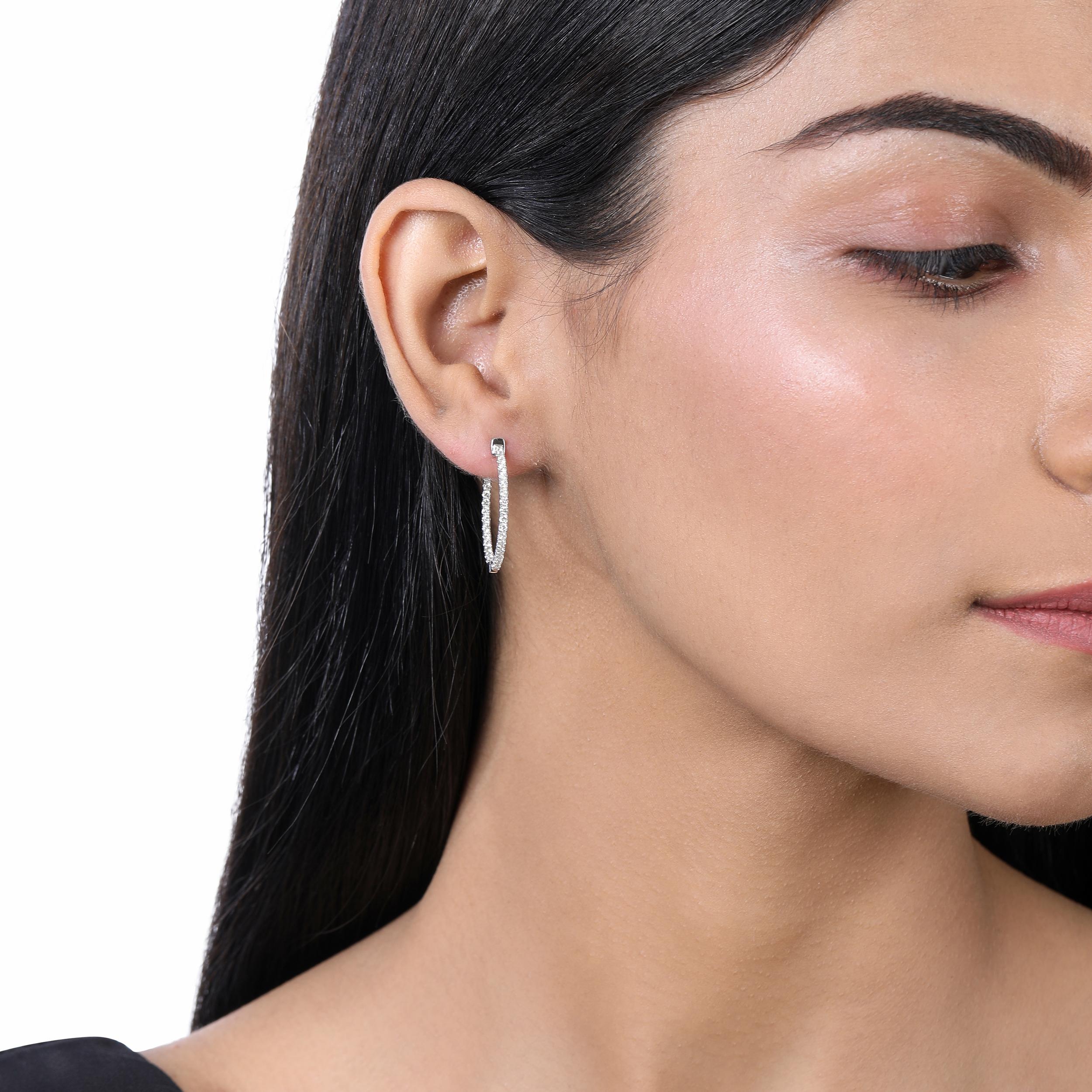Women's Certified 14k Gold 1 Carat Natural Diamond Oval Inside Out Hoop White Earrings For Sale