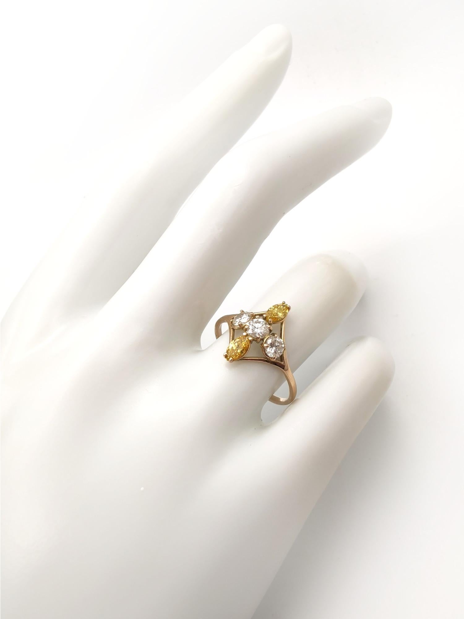 
Explore this exquisite, handcrafted 14K gold ring with a unique fancy color diamond. Ideal for American women, it's a perfect choice for engagement, weddings, or as a stunning cocktail ring. Elevate your style with this one-of-a-kind jewelry