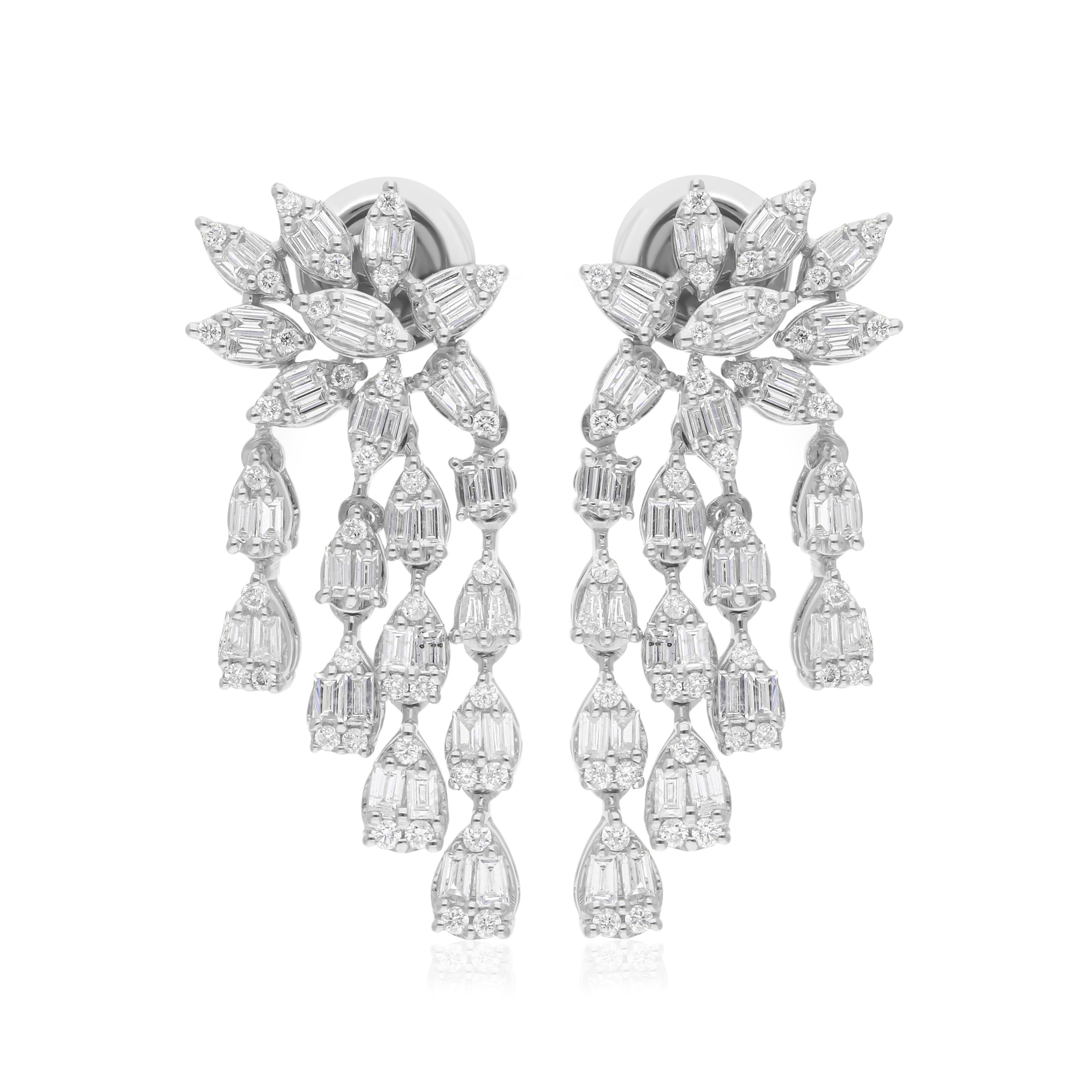 Boucles d'oreilles pendantes certifiées 1.51 CTW SI Clarity HI Color Diamond Dangle Ears 14k White Gold Neuf - En vente à Diera, Dubai