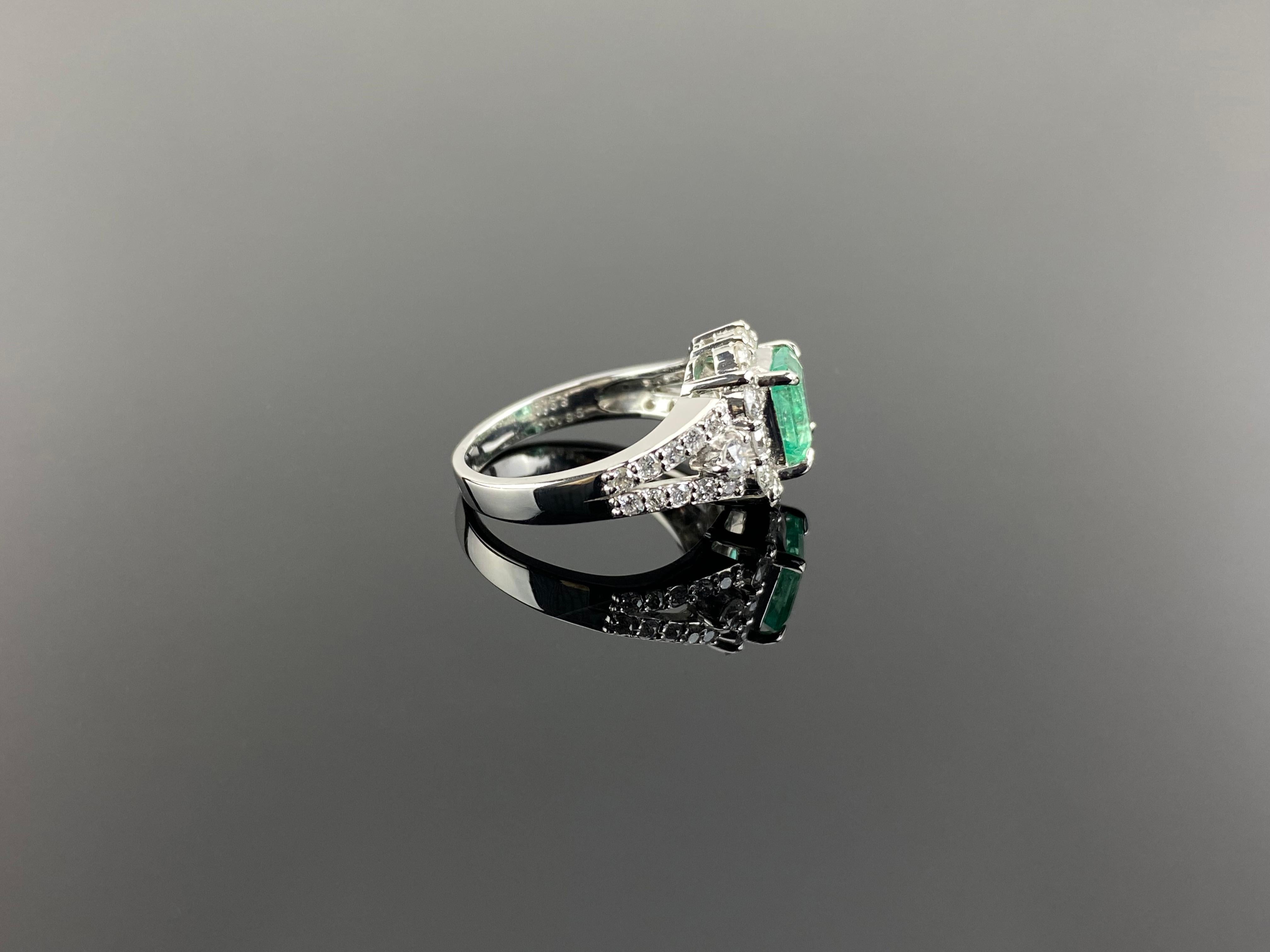Certified 1.53 Carat Emerald and Diamond Engagement Ring For Sale 2