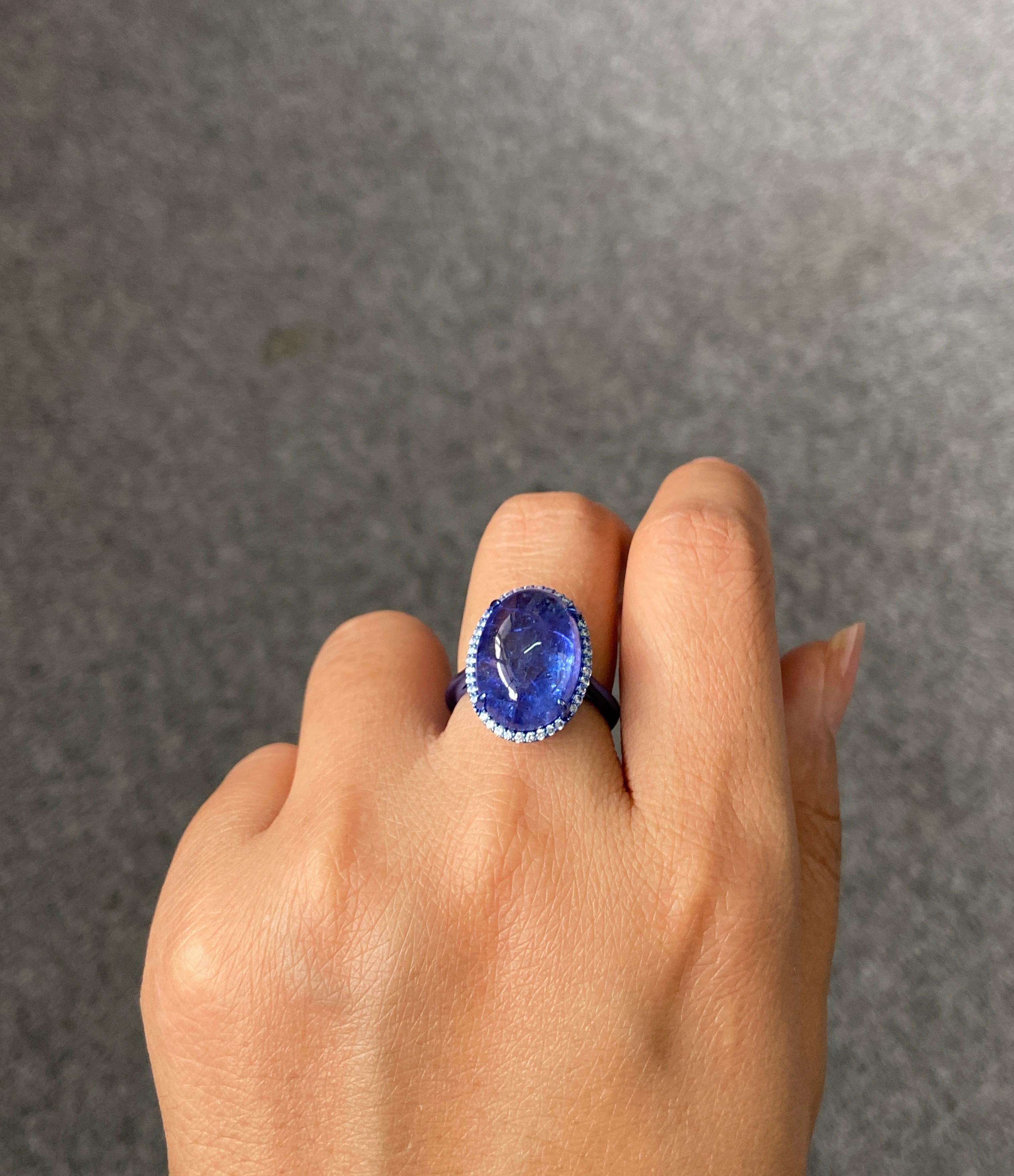 Anillo de cóctel de oro de 18 K con cabujón de tanzanita y diamantes certificados de 15,61 quilates en venta 7
