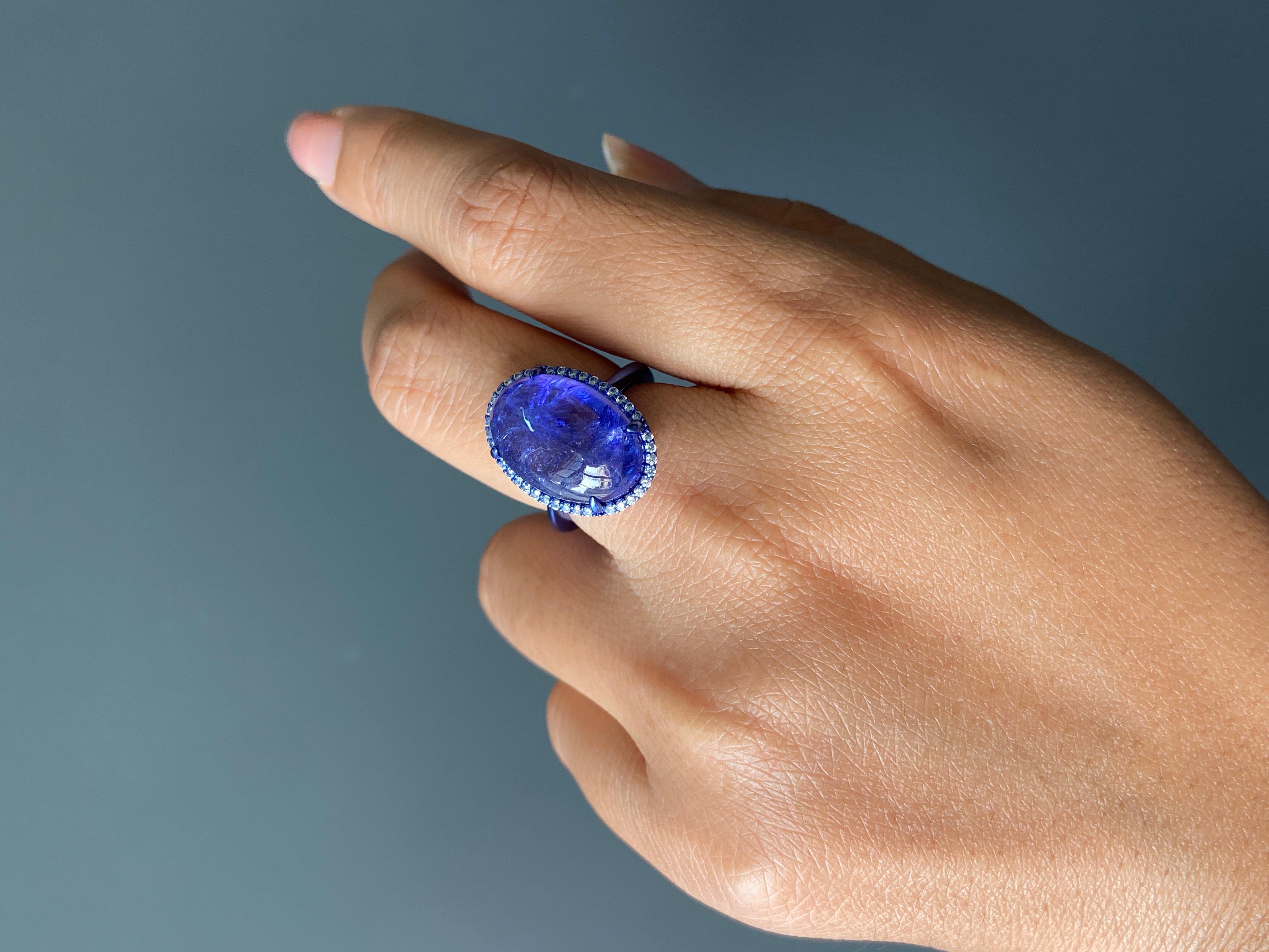 Anillo de cóctel de oro de 18 K con cabujón de tanzanita y diamantes certificados de 15,61 quilates en venta 11