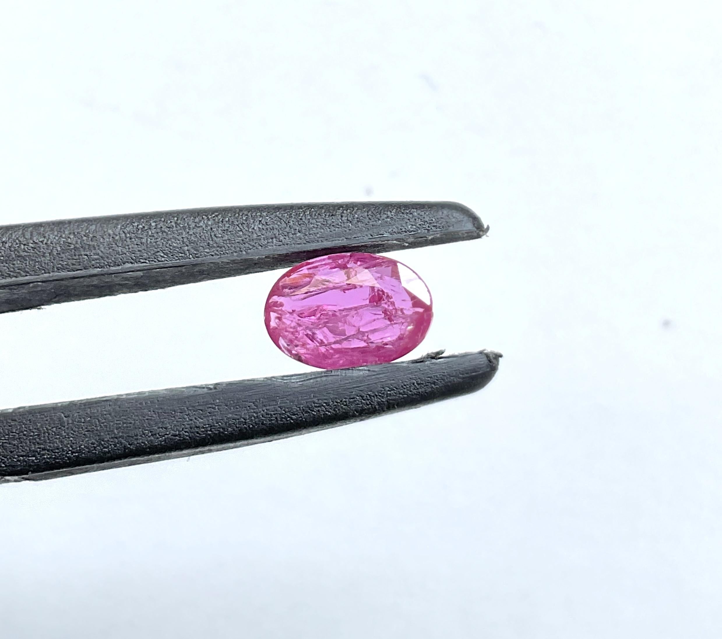 Certified 1.60 Carats Mozambique Ruby Oval Faceted Cut stone No Heat Natural Gem For Sale 1